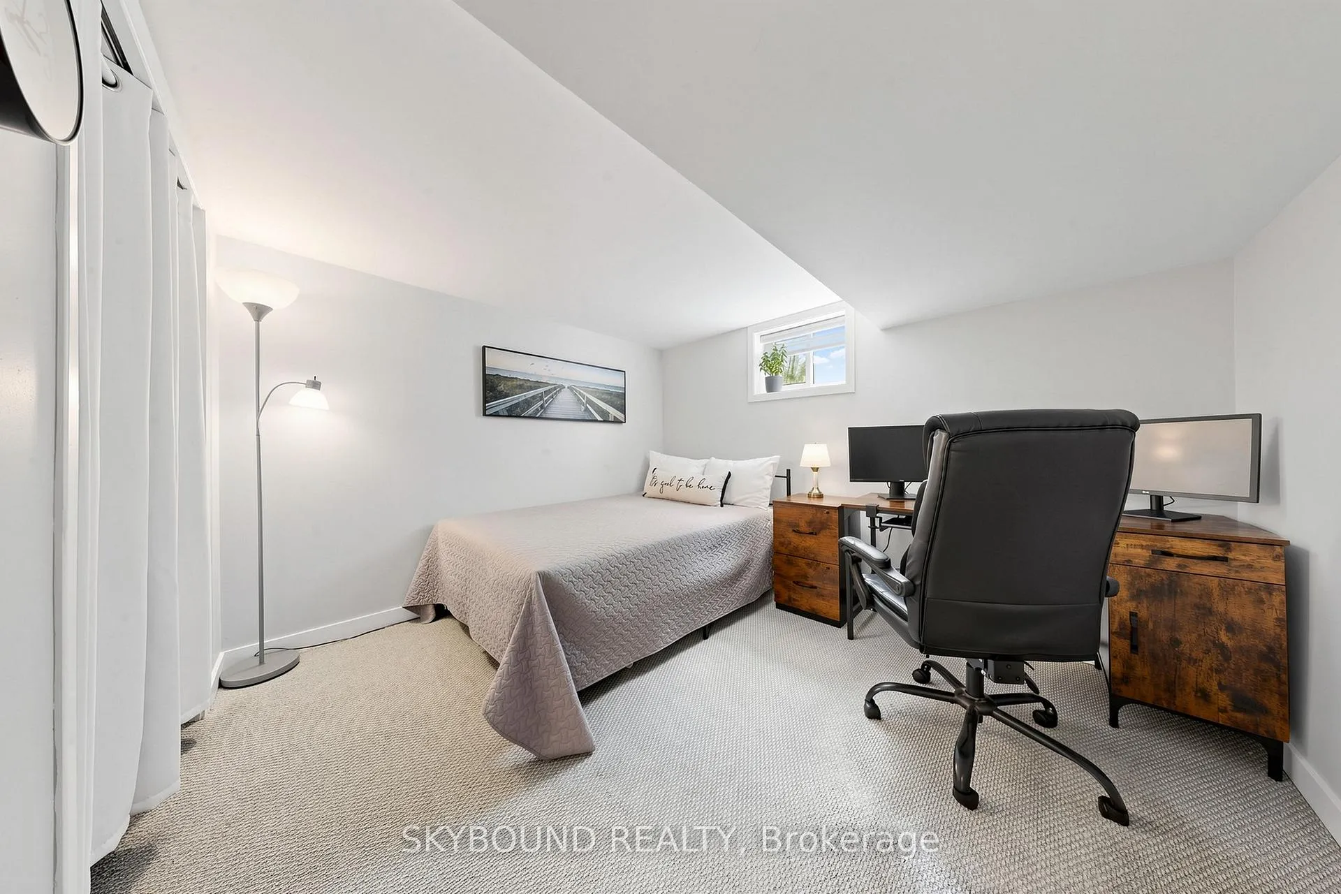 Photo 15 of 46 Melbourne Street E, Kawartha Lakes, Lindsay — HOMEH