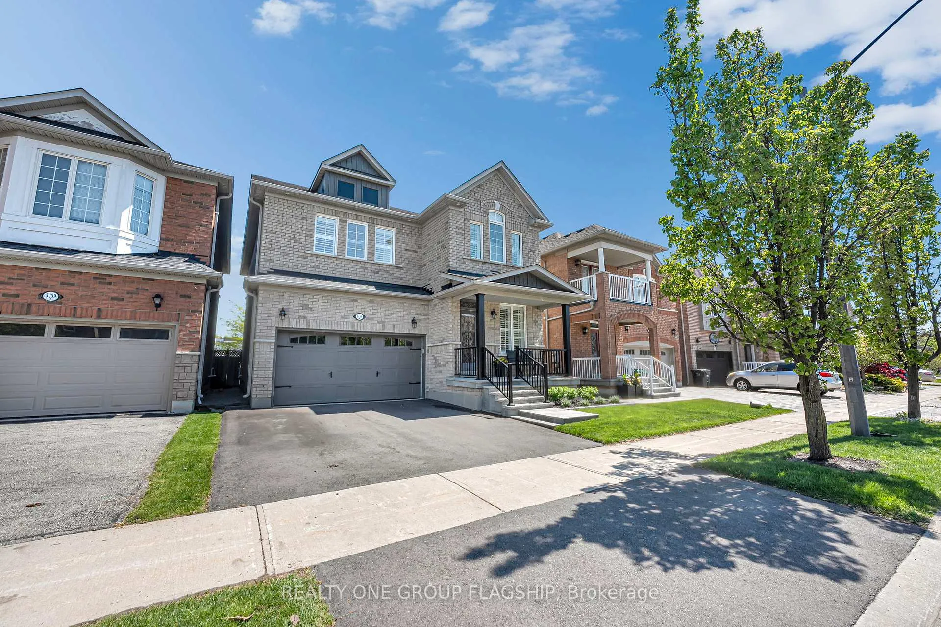 Photo 3 of 3435 Jorie Crescent, Mississauga, Churchill Meadows — HOMEH