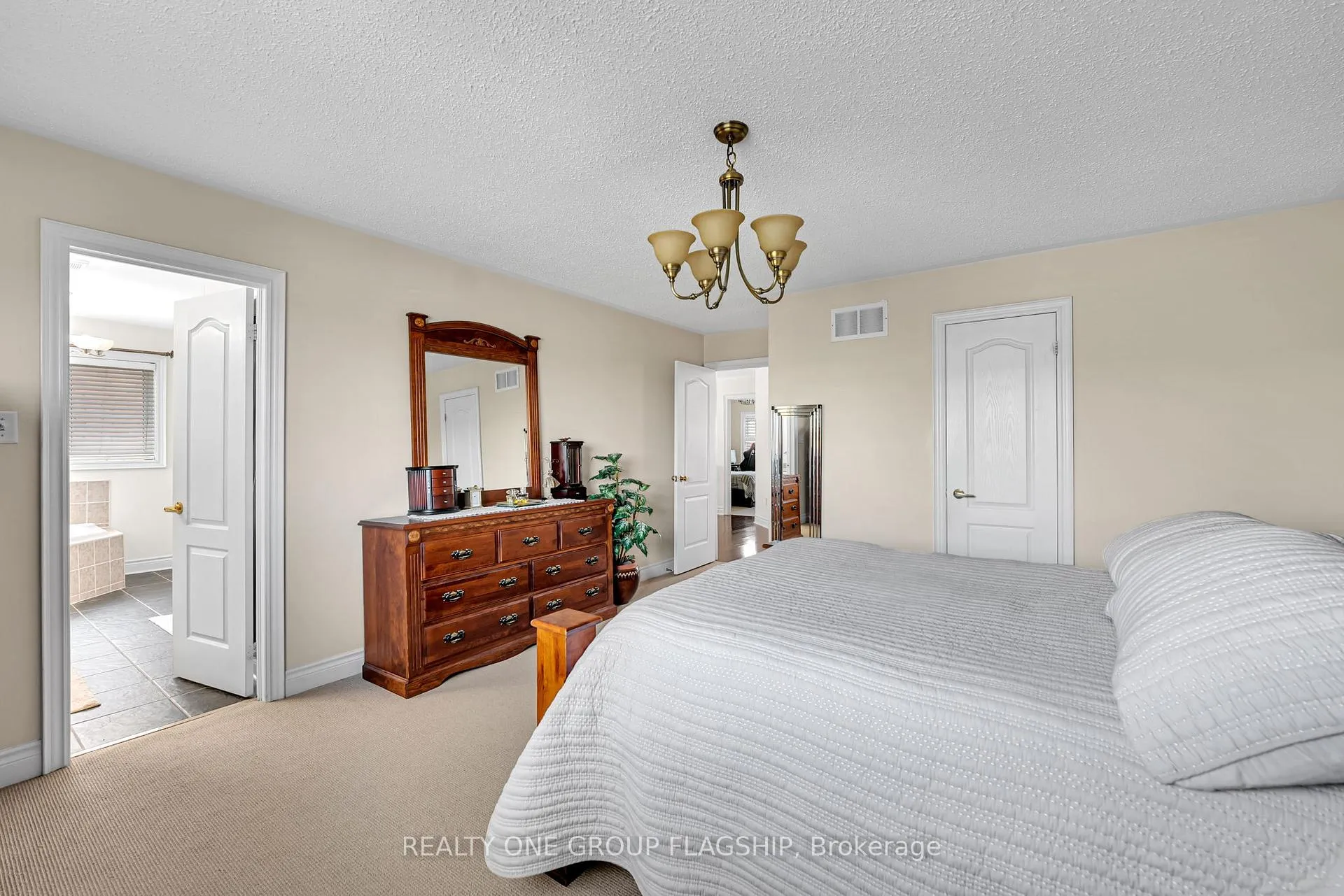 Photo 24 of 3435 Jorie Crescent, Mississauga, Churchill Meadows — HOMEH