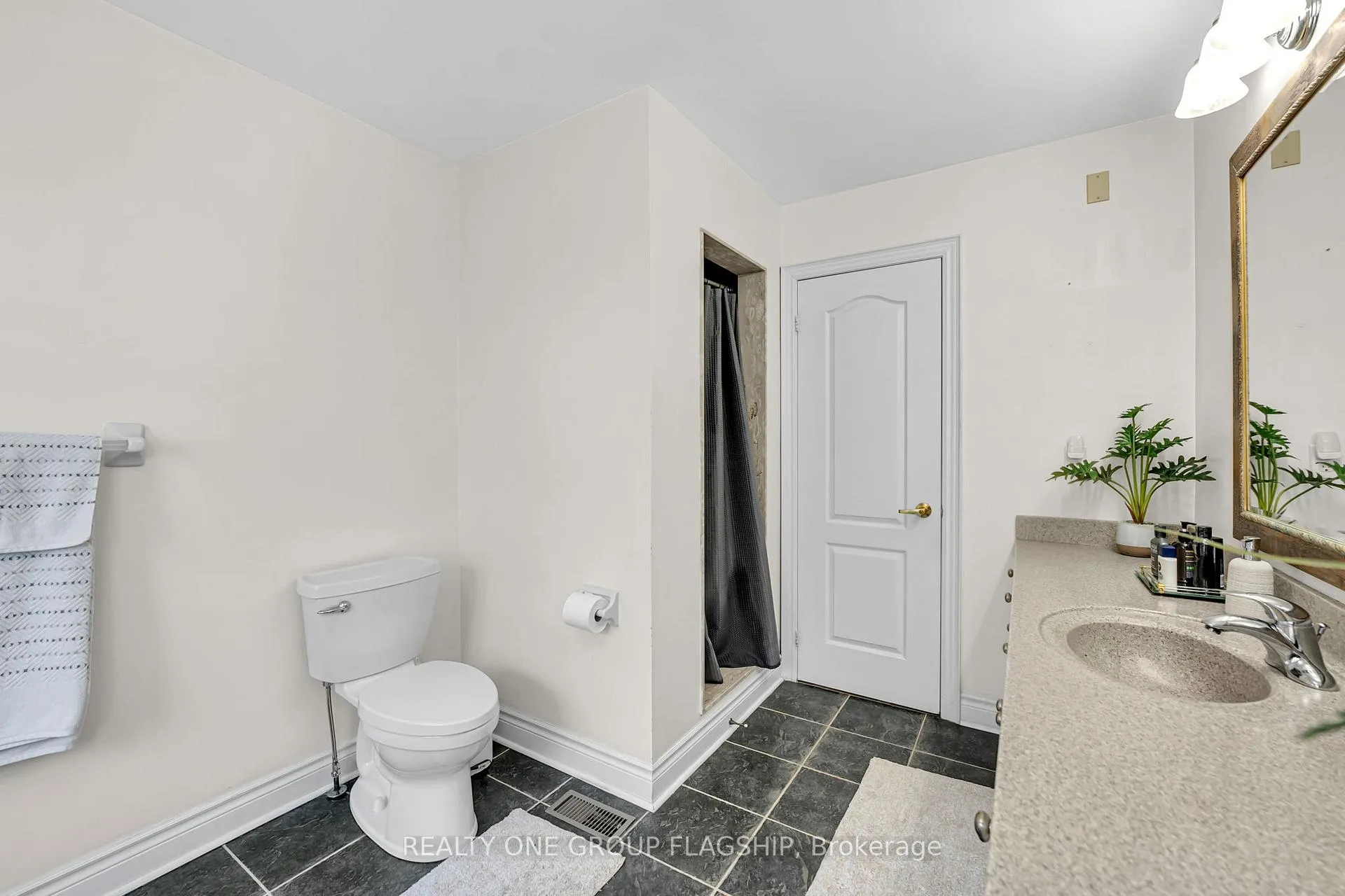 Photo 28 of 3435 Jorie Crescent, Mississauga, Churchill Meadows — HOMEH