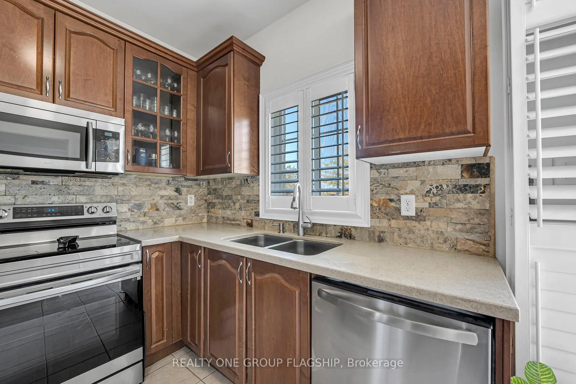 Photo 38 of 3435 Jorie Crescent, Mississauga, Churchill Meadows — HOMEH