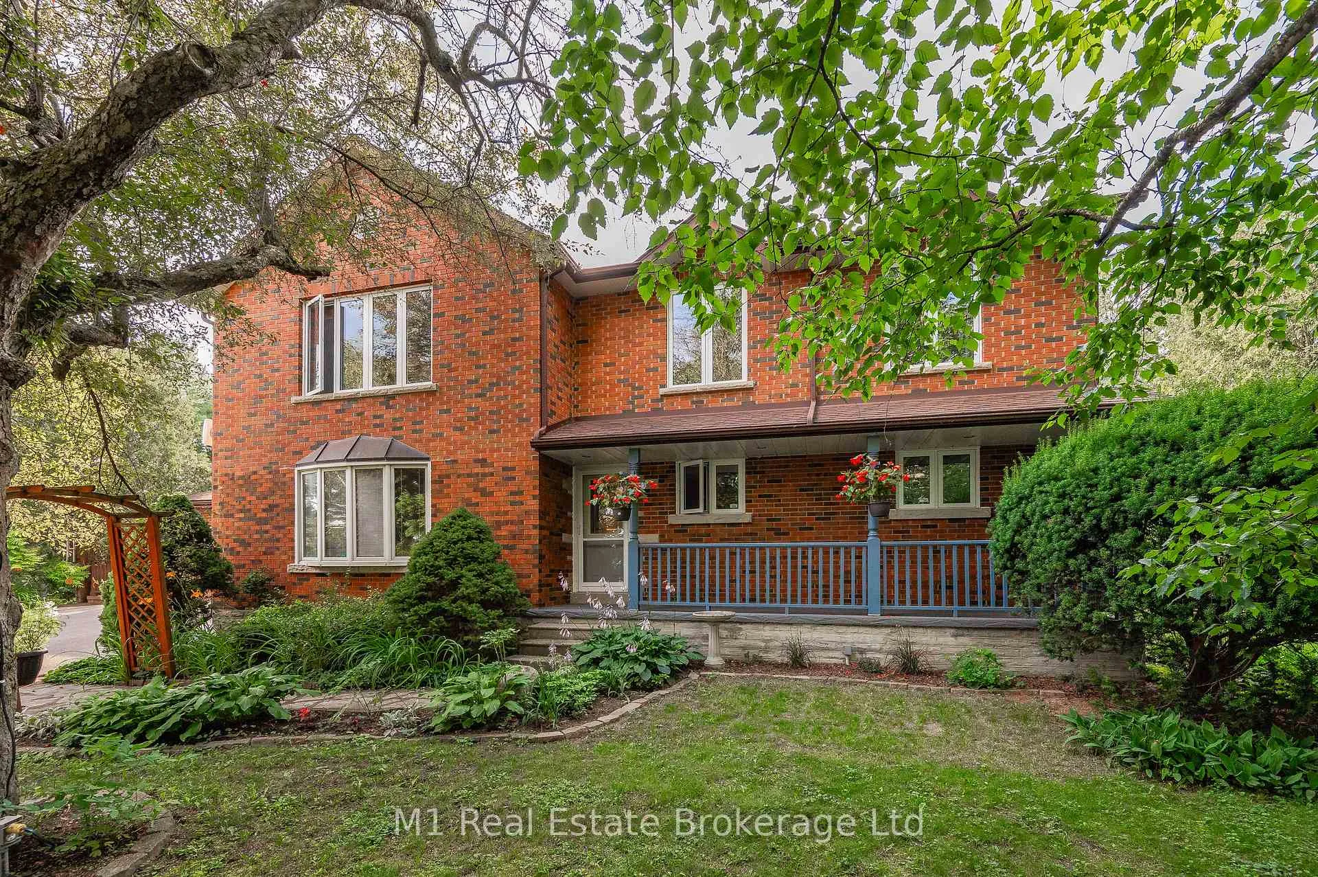 Photo of 6946 Fife Road