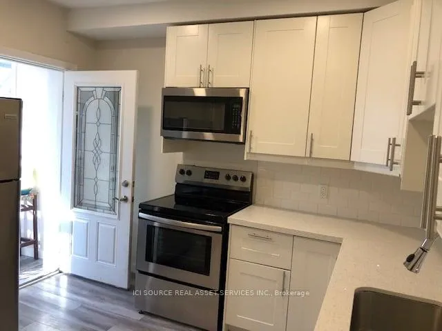 Photo 3 of Unit Main Fl, 16 Eastbourne Avenue, Hamilton, St. Clair — HOMEH