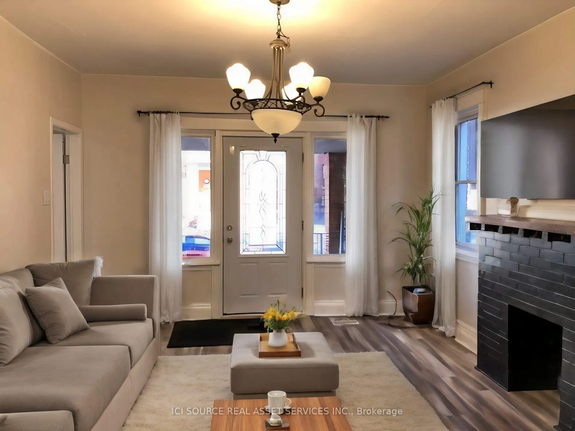 Photo 5 of Unit Main Fl, 16 Eastbourne Avenue, Hamilton, St. Clair — HOMEH