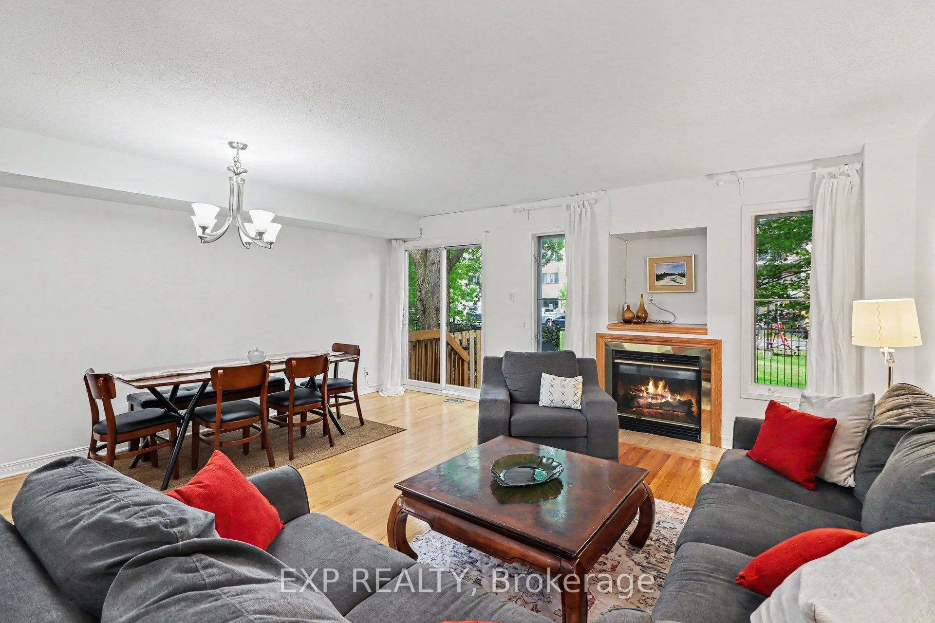 Photo 5 of Unit A, 46 San Remo Private, Ottawa, Riverview Park — HOMEH