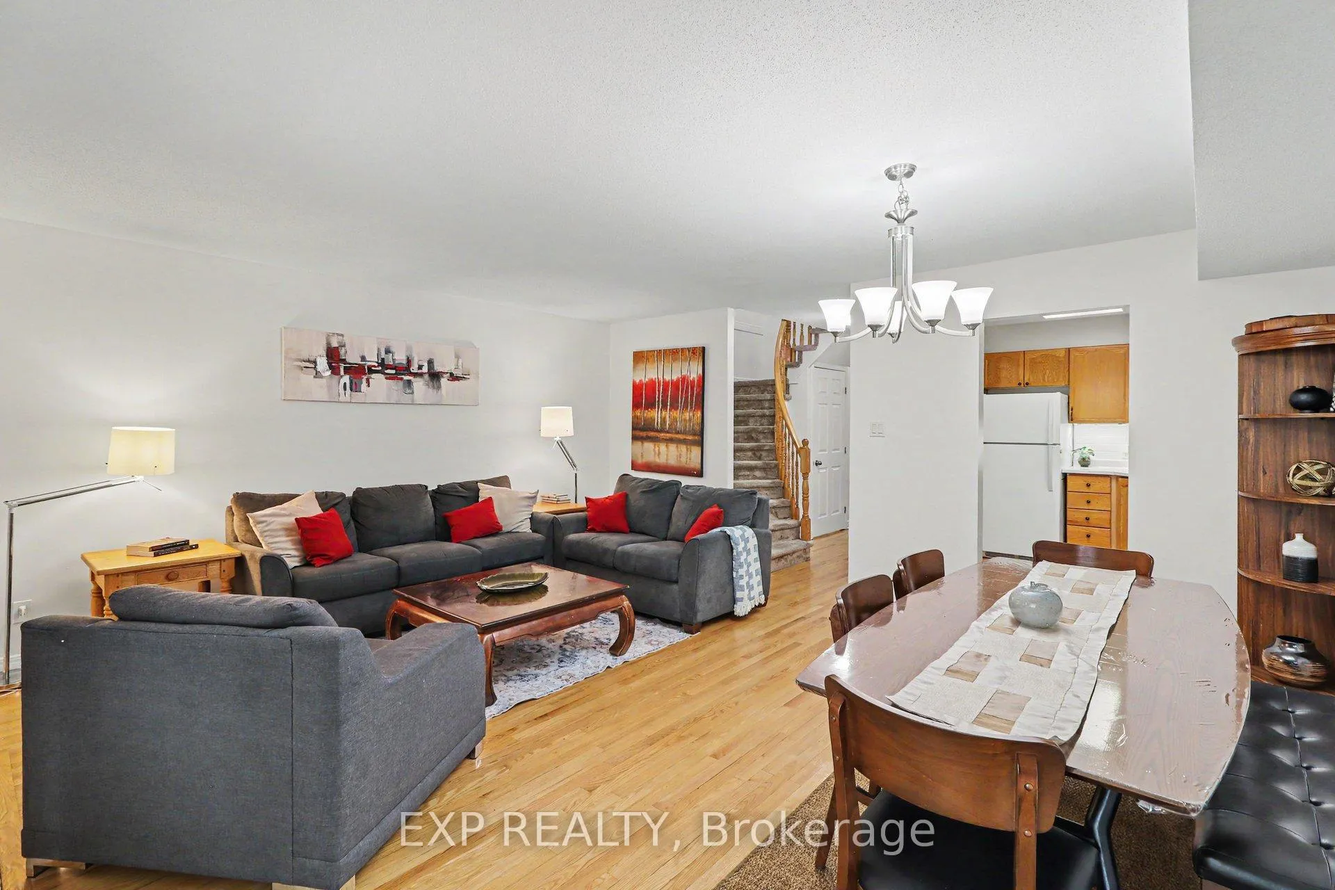 Photo 9 of Unit A, 46 San Remo Private, Ottawa, Riverview Park — HOMEH