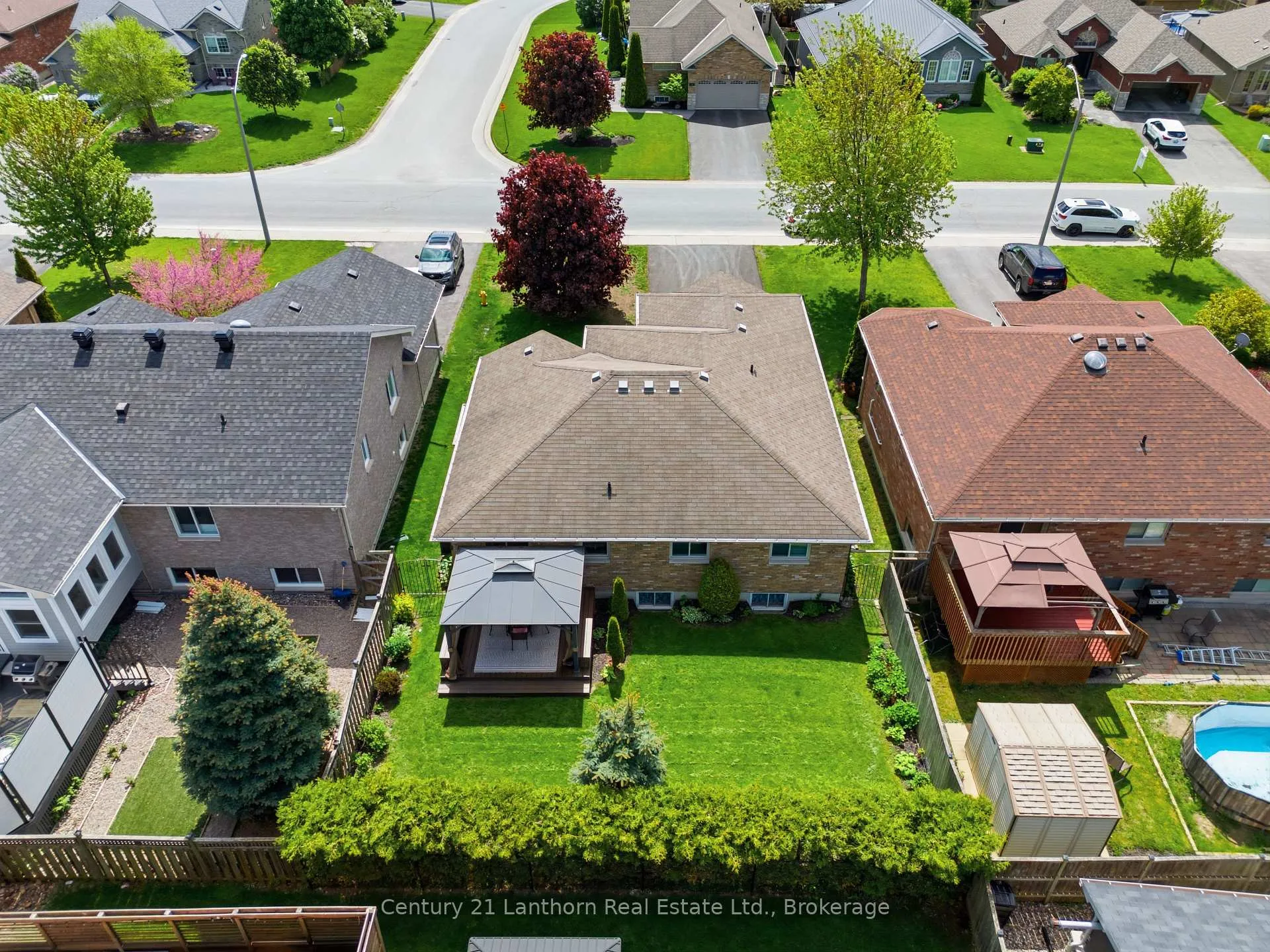 Photo 5 of 109 Parkview Heights, Quinte West, Murray Ward — HOMEH