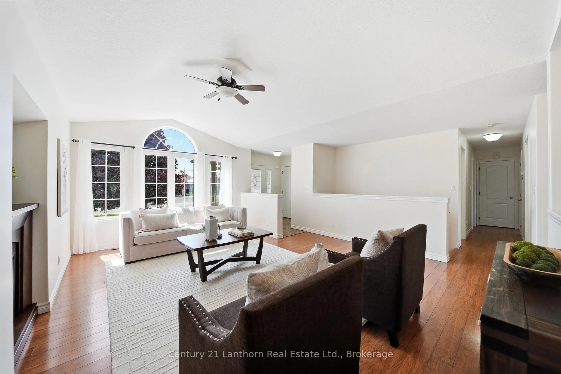 Photo 11 of 109 Parkview Heights, Quinte West, Murray Ward — HOMEH