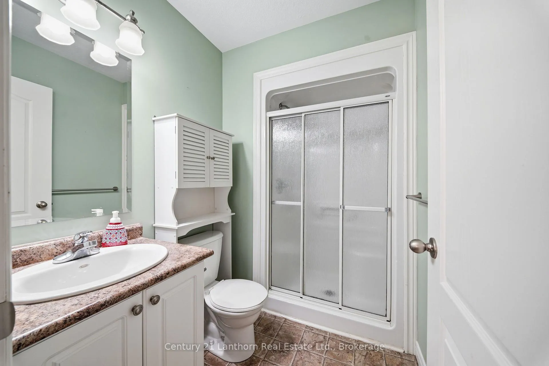 Photo 19 of 109 Parkview Heights, Quinte West, Murray Ward — HOMEH