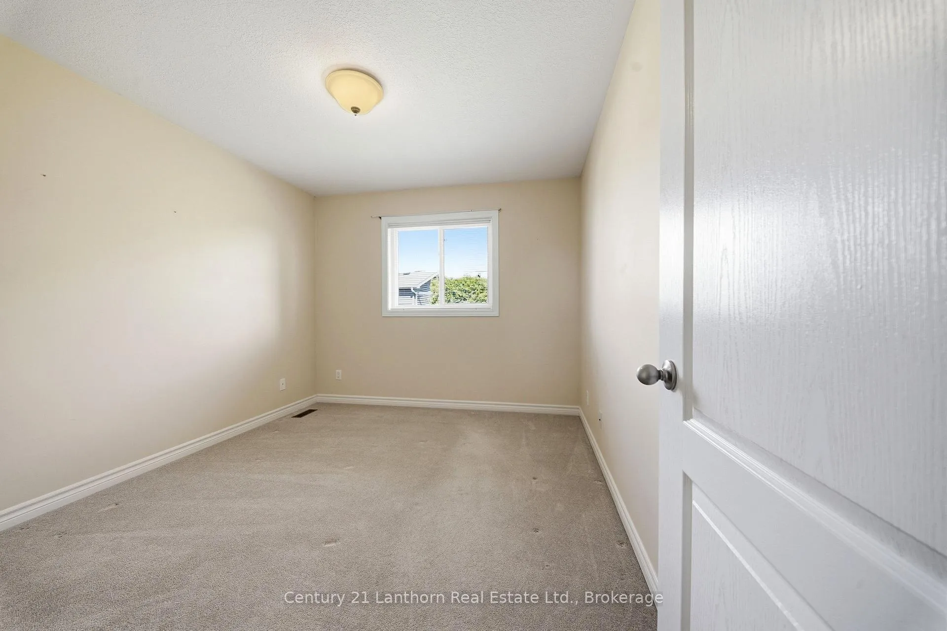 Photo 20 of 109 Parkview Heights, Quinte West, Murray Ward — HOMEH