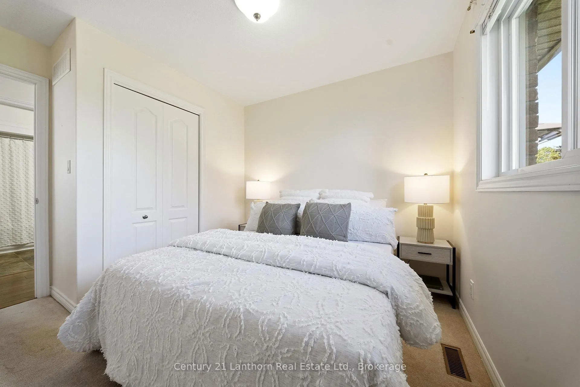 Photo 23 of 109 Parkview Heights, Quinte West, Murray Ward — HOMEH