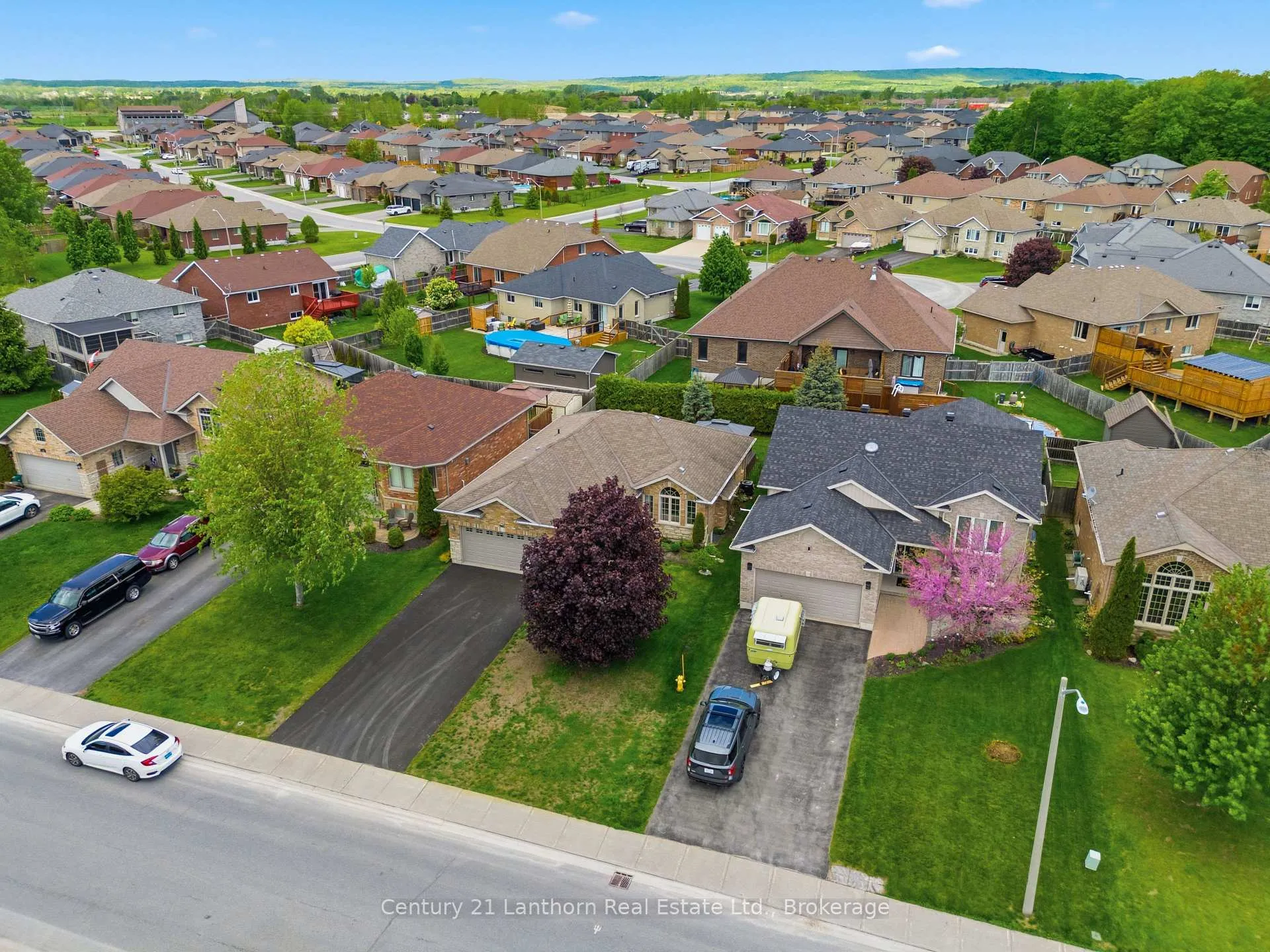 Photo 33 of 109 Parkview Heights, Quinte West, Murray Ward — HOMEH