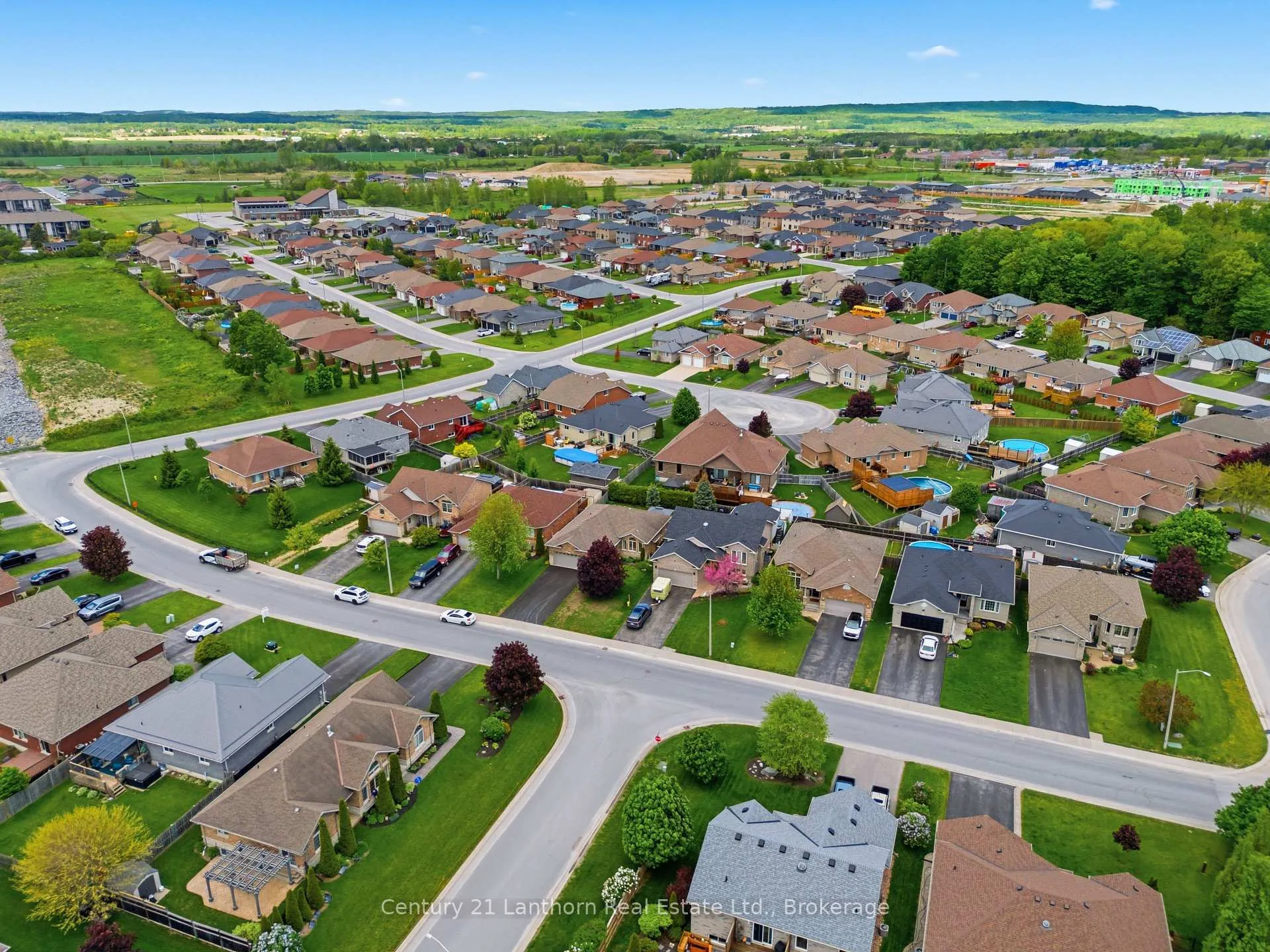 Photo 34 of 109 Parkview Heights, Quinte West, Murray Ward — HOMEH