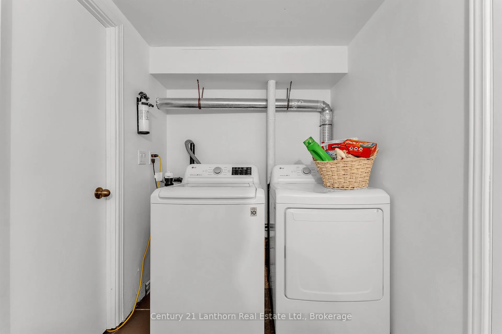 Photo 43 of 124 Richardson Lane, Prince Edward County, Sophiasburg Ward — HOMEH