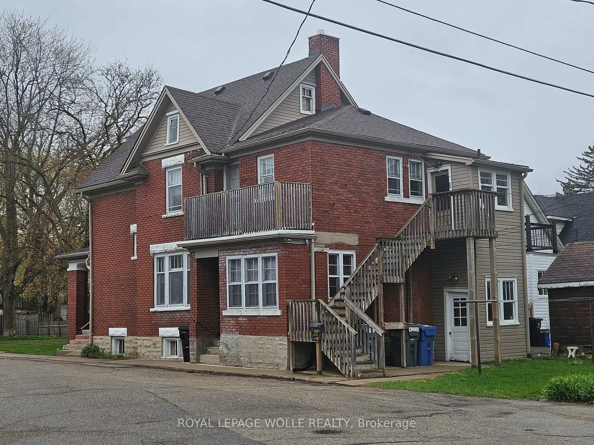 Photo 6 of 152 Homewood Avenue, Kitchener — HOMEH