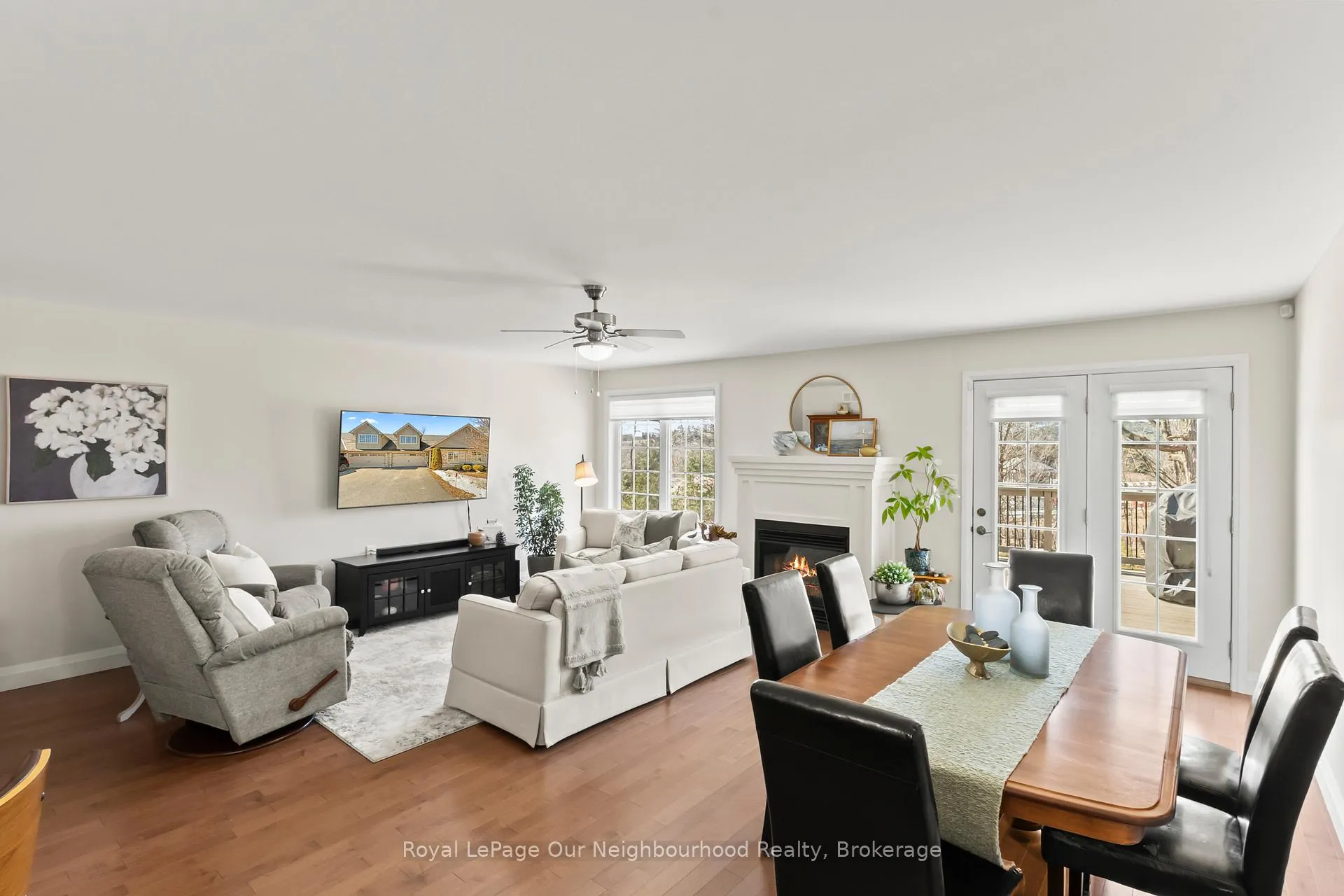 Photo 11 of 61 Orchard Way, Markham, Berczy — HOMEH