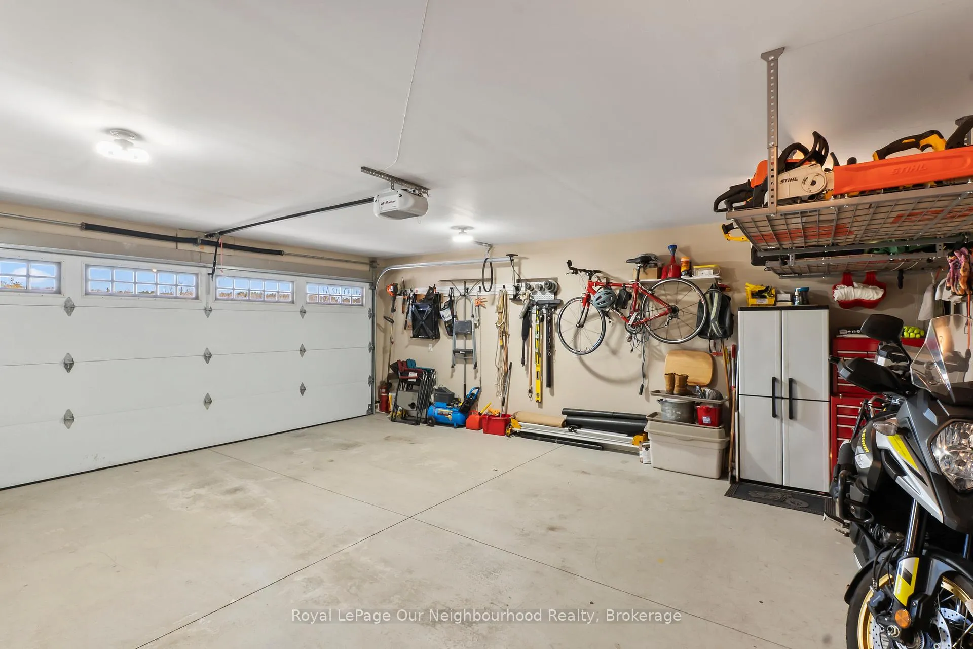 Photo 25 of 61 Orchard Way, Markham, Berczy — HOMEH