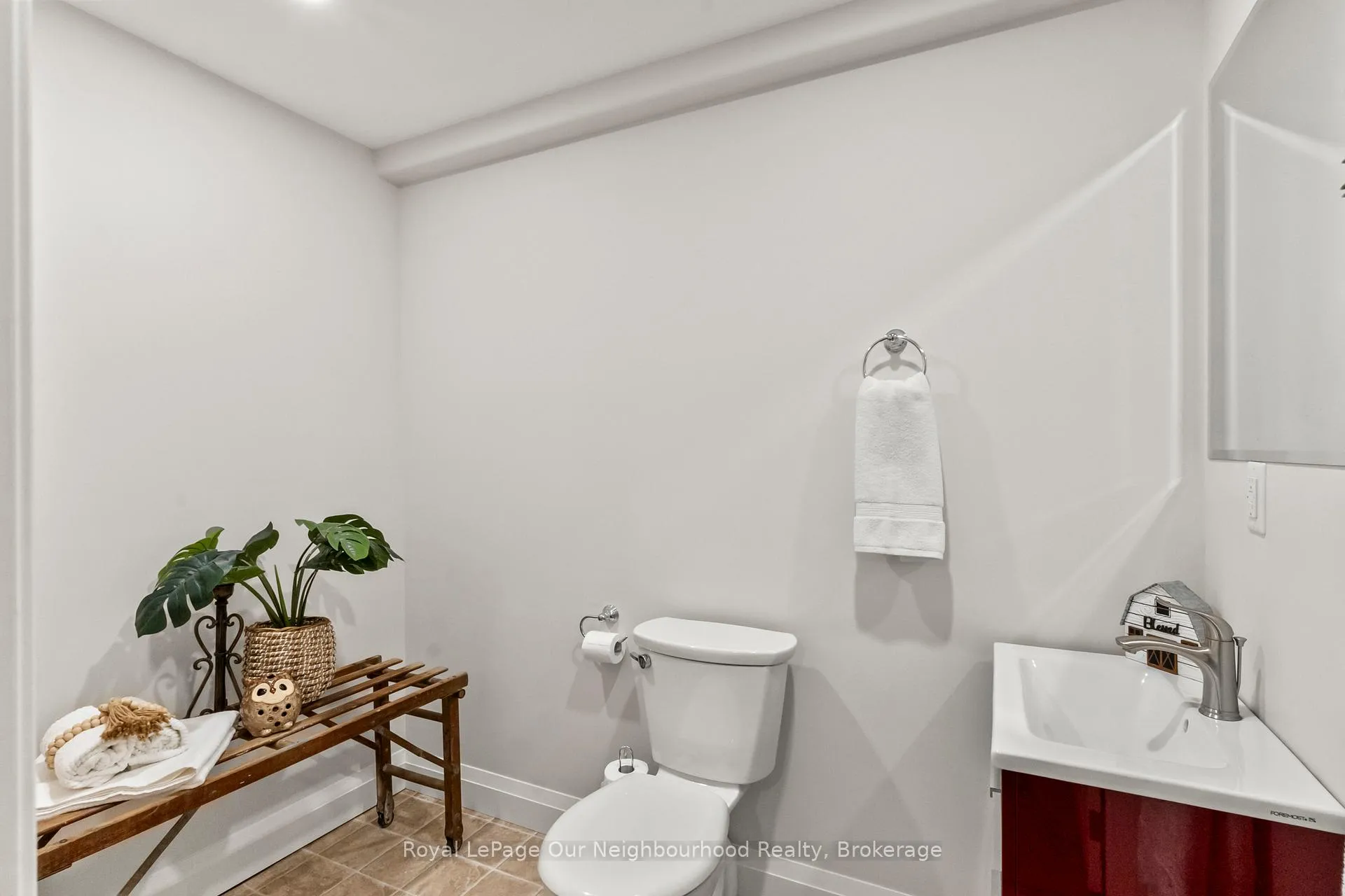 Photo 34 of 61 Orchard Way, Markham, Berczy — HOMEH