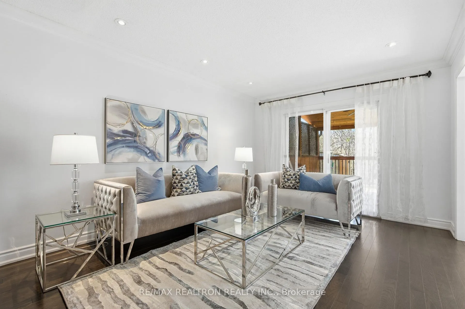 Photo 12 of 150 Borrows Street, Vaughan, Lakeview Estates — HOMEH