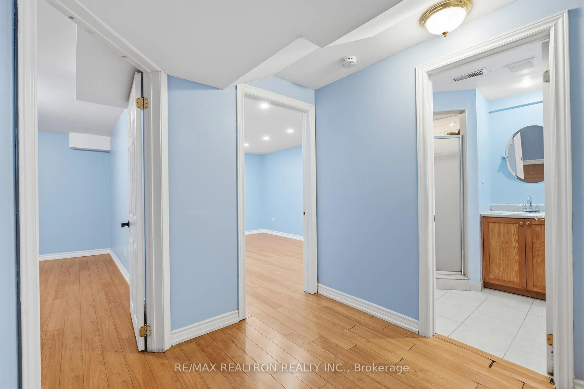 Photo 31 of 150 Borrows Street, Vaughan, Lakeview Estates — HOMEH