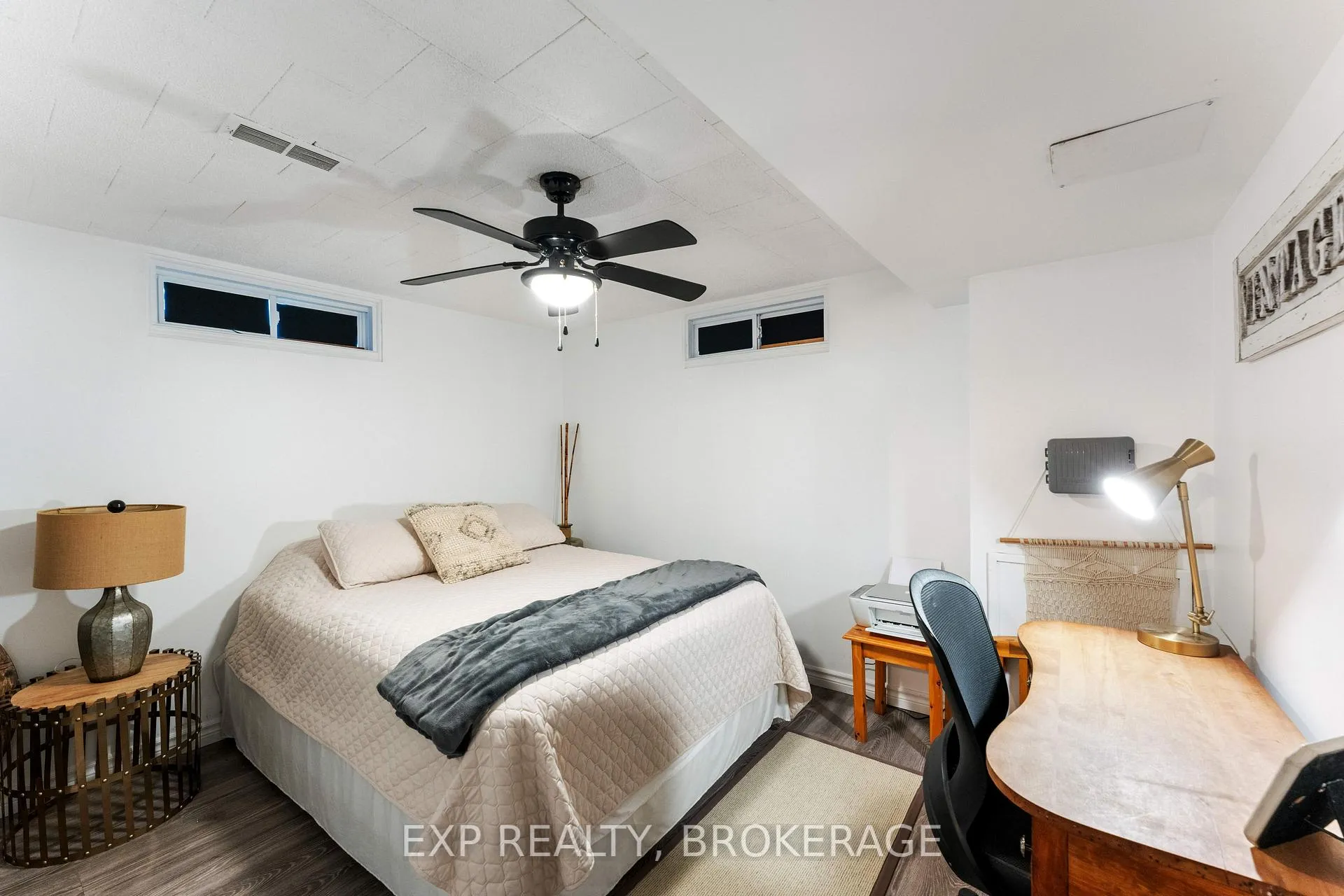 Photo 22 of 814 Camberley Crescent, Kingston, City Southwest — HOMEH