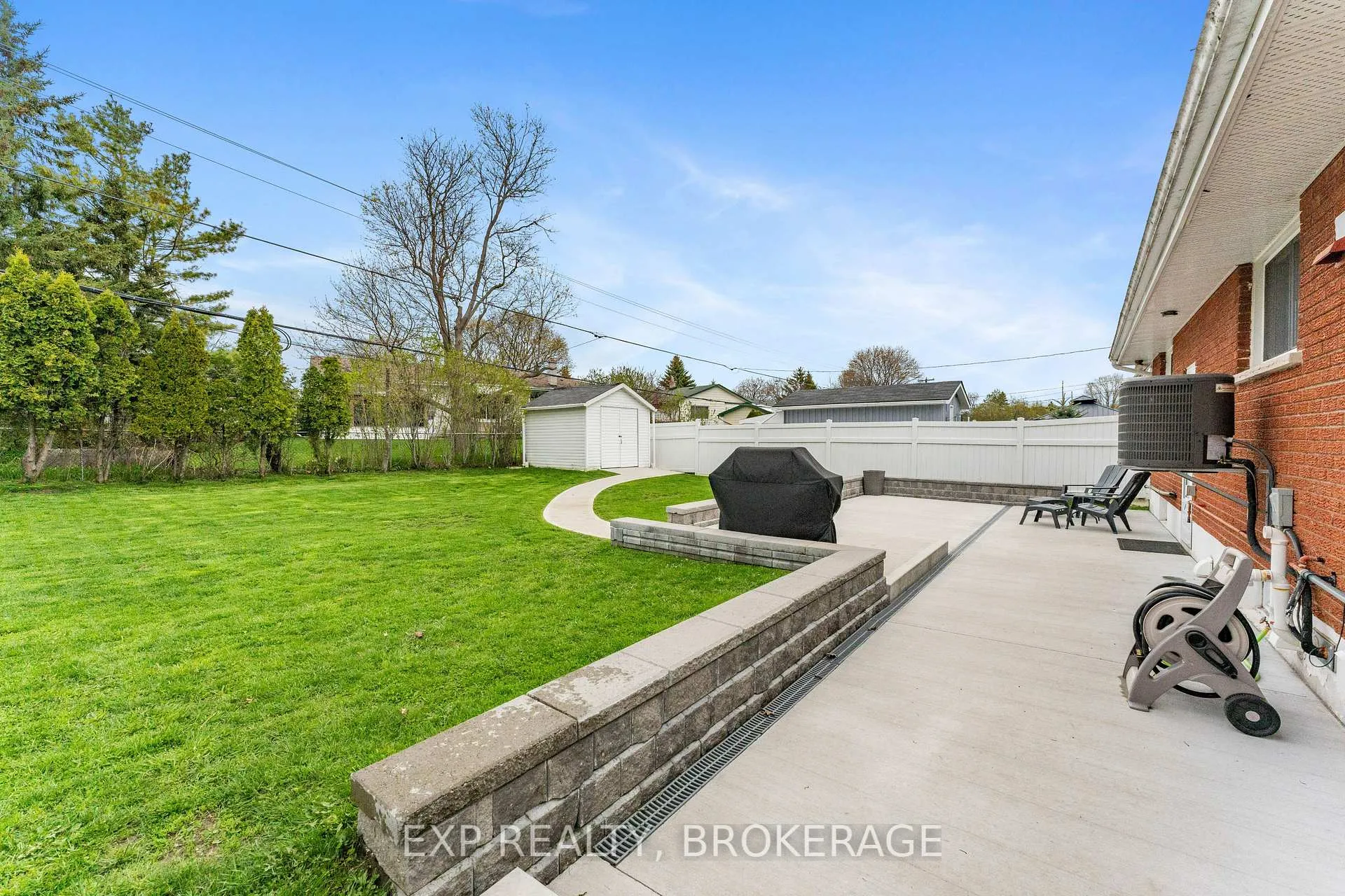 Photo 31 of 814 Camberley Crescent, Kingston, City Southwest — HOMEH