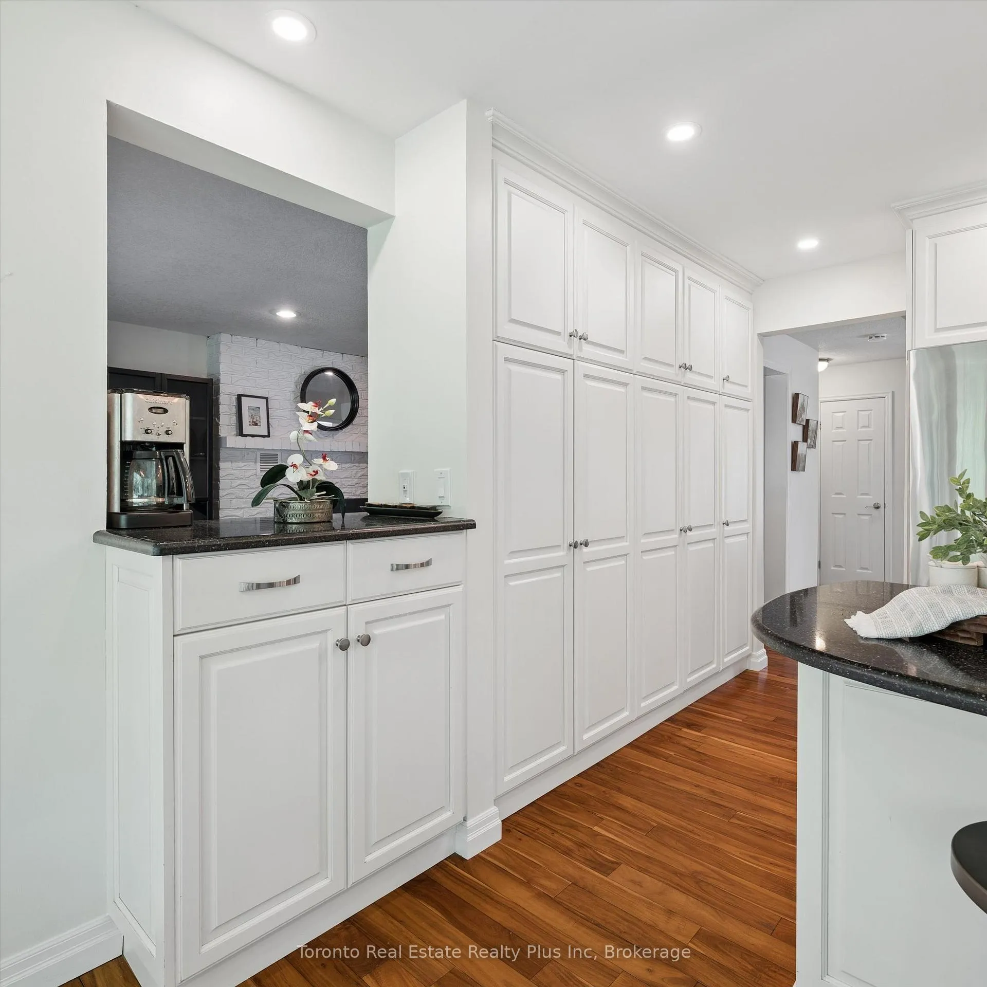 Photo 13 of 109 Ashberry Place, Waterloo — HOMEH