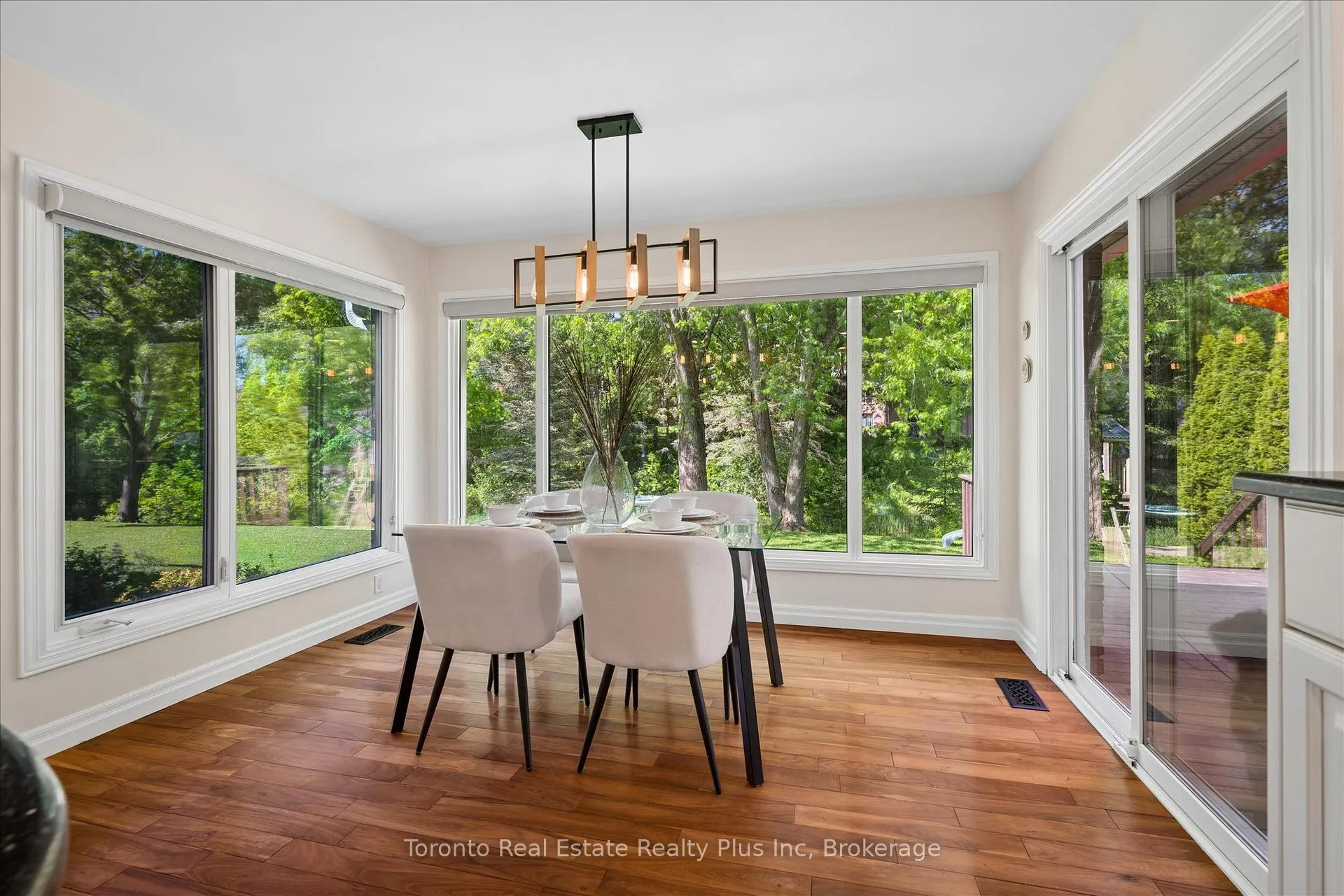 Photo 15 of 109 Ashberry Place, Waterloo — HOMEH