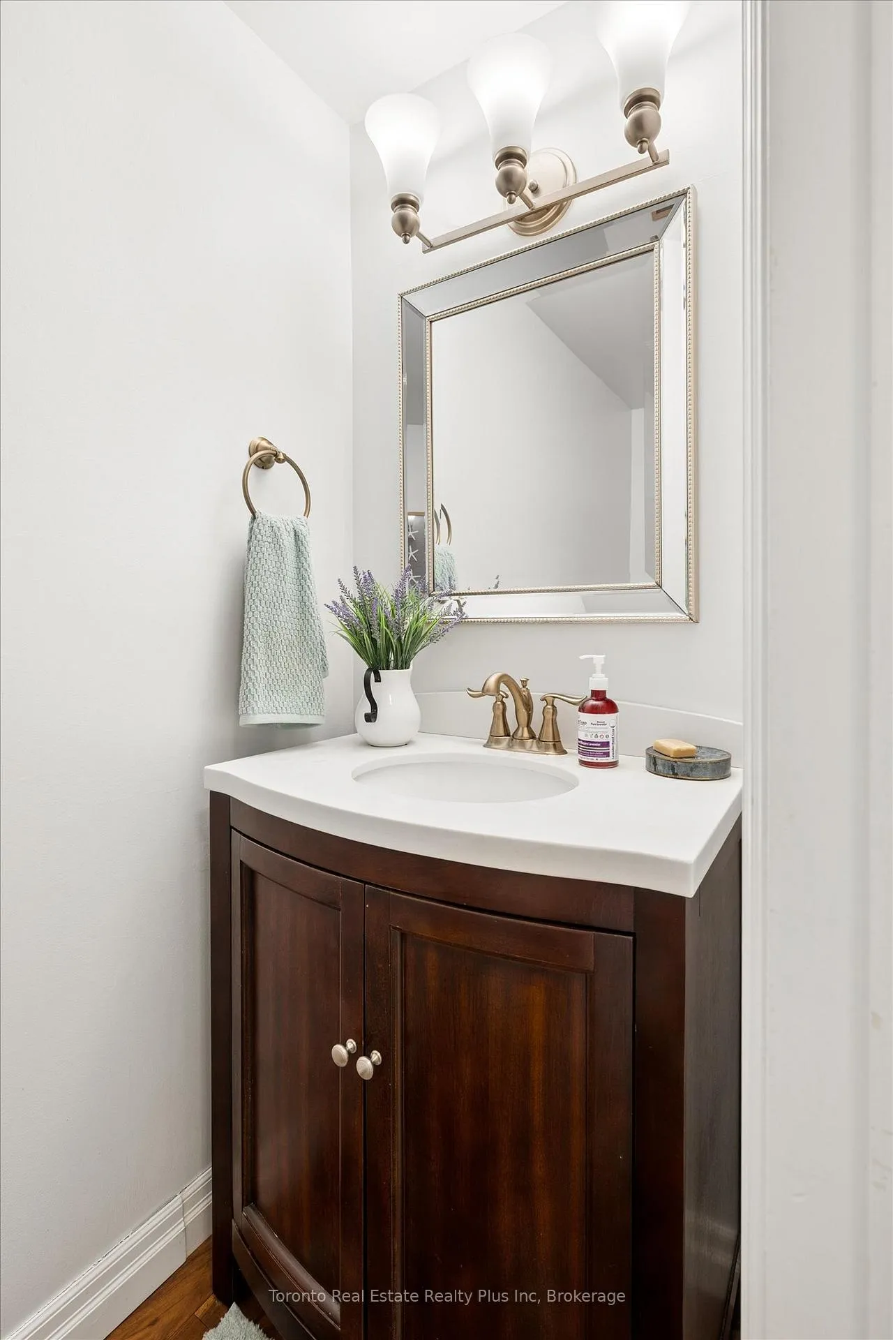 Photo 19 of 109 Ashberry Place, Waterloo — HOMEH