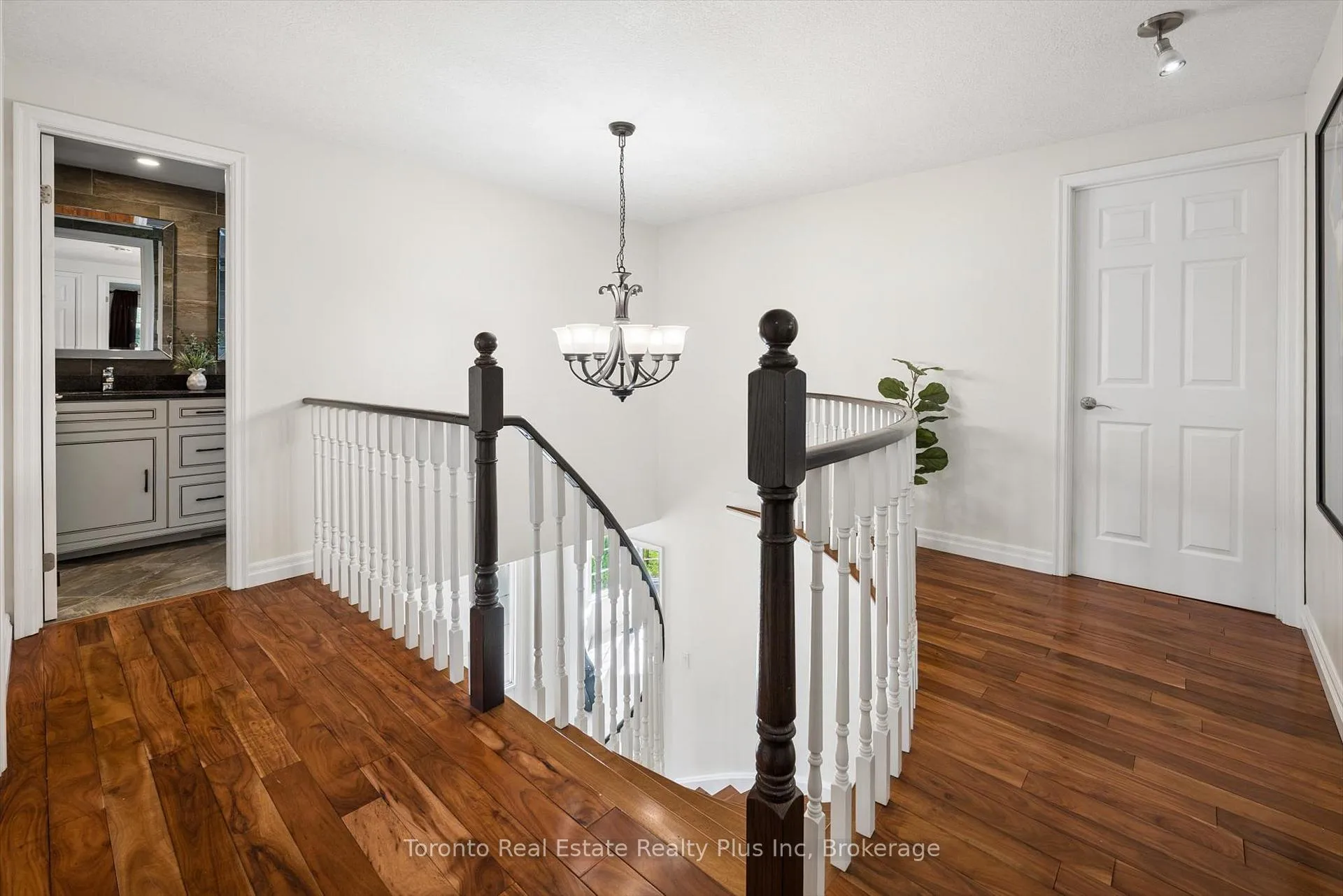 Photo 21 of 109 Ashberry Place, Waterloo — HOMEH