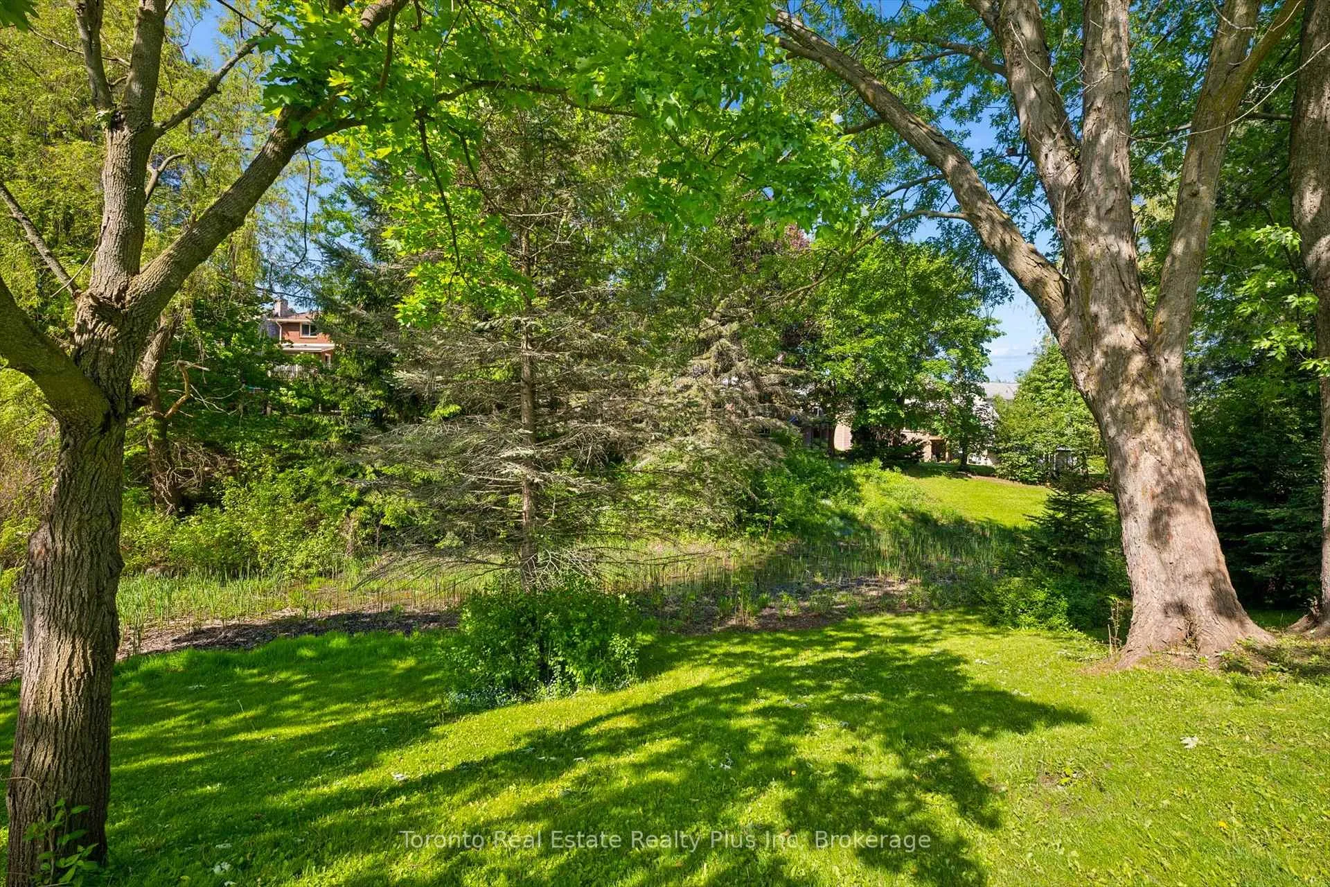 Photo 45 of 109 Ashberry Place, Waterloo — HOMEH