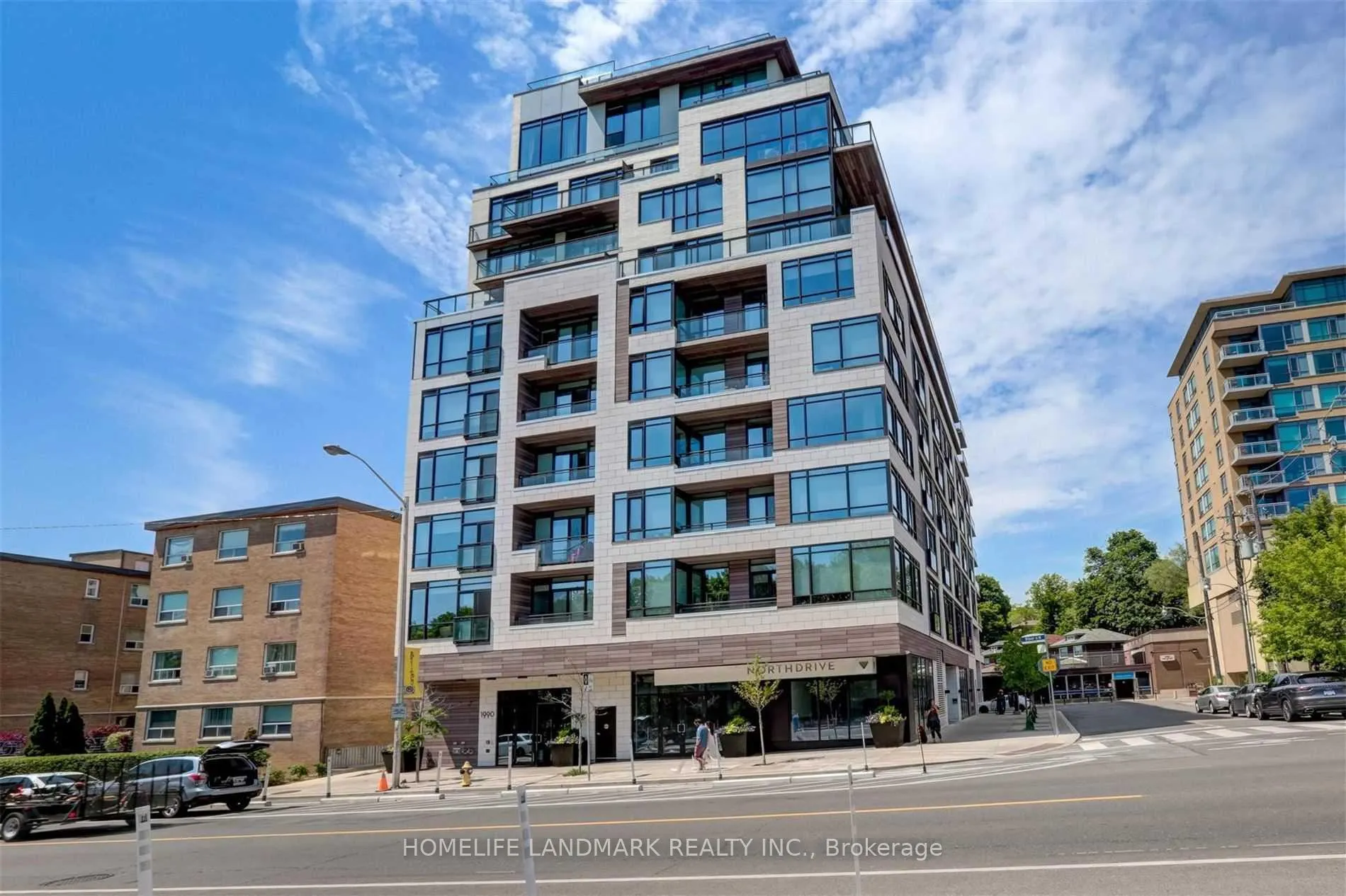 Front of Unit 413, 1990 Bloor Street W