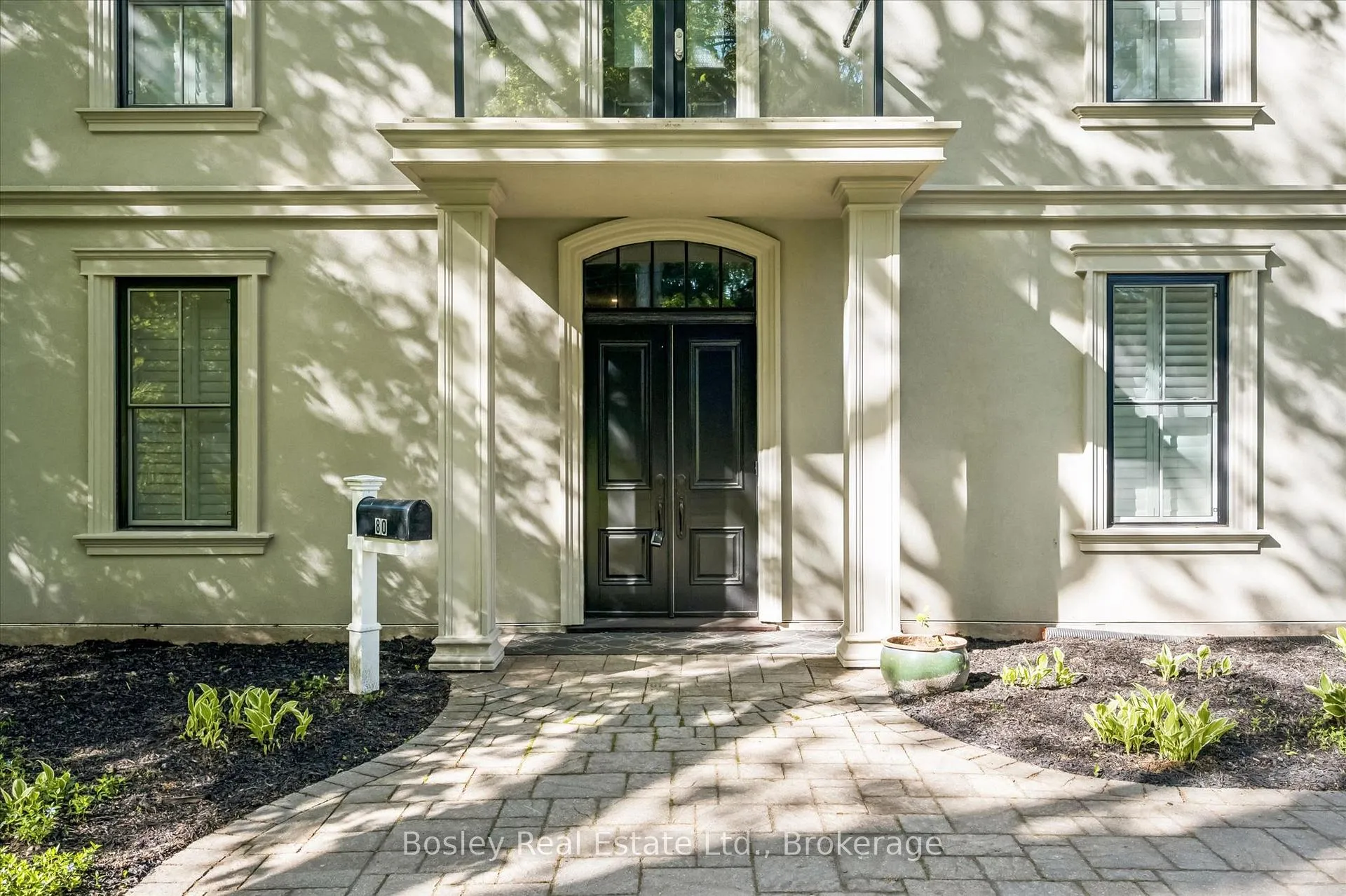 Photo 2 of 80 Queen Street, Guelph, St. George's — HOMEH