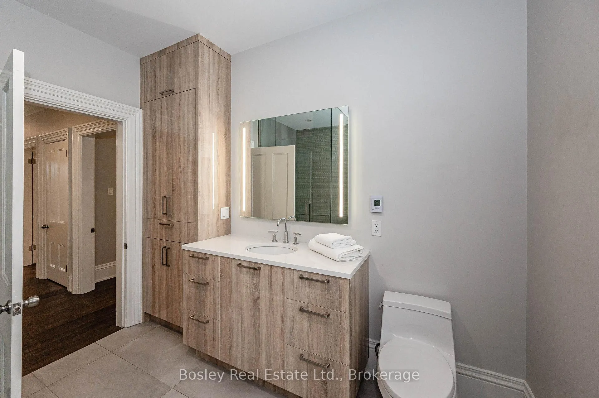 Photo 41 of 80 Queen Street, Guelph, St. George's — HOMEH