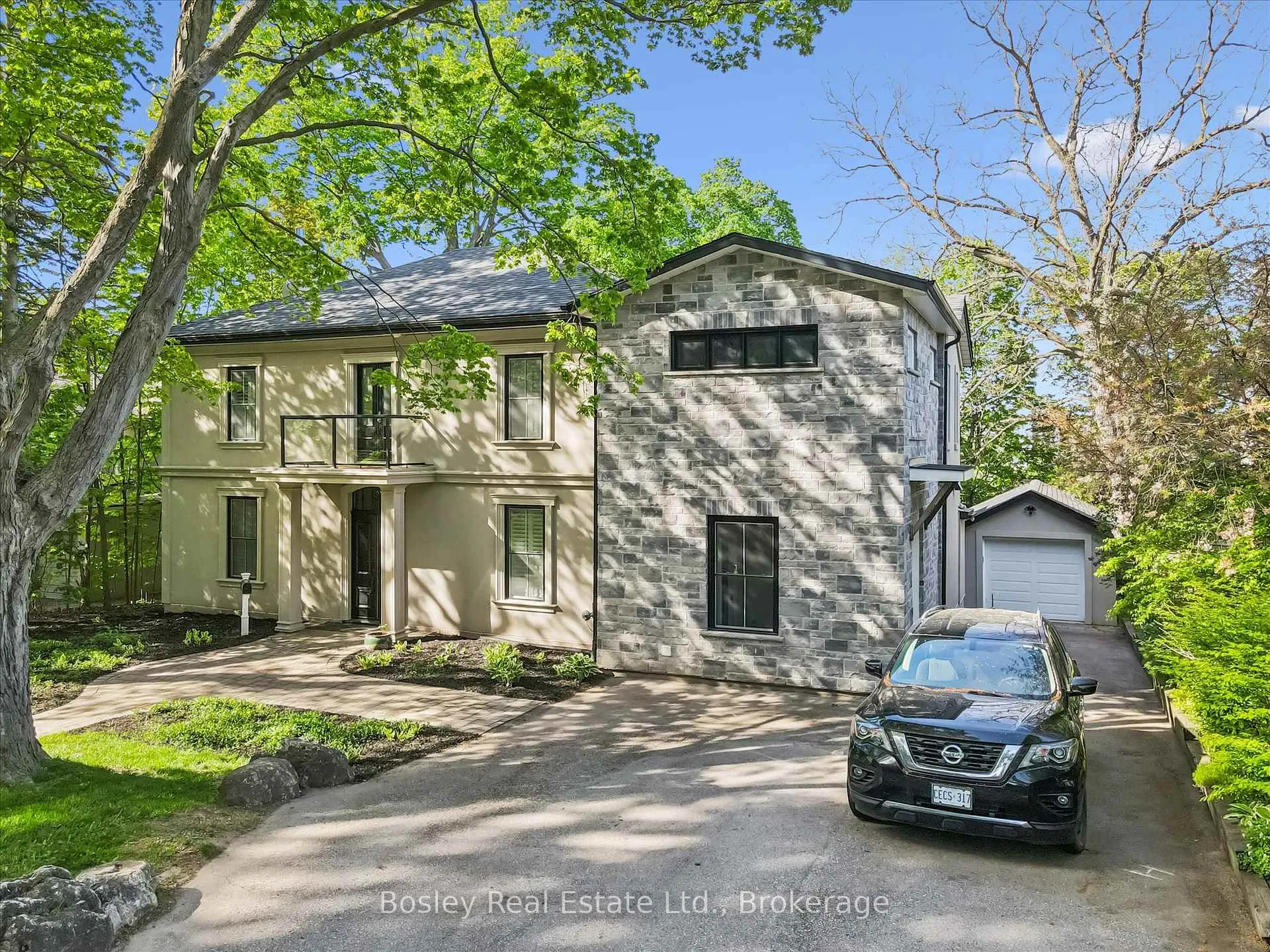 Photo 44 of 80 Queen Street, Guelph, St. George's — HOMEH