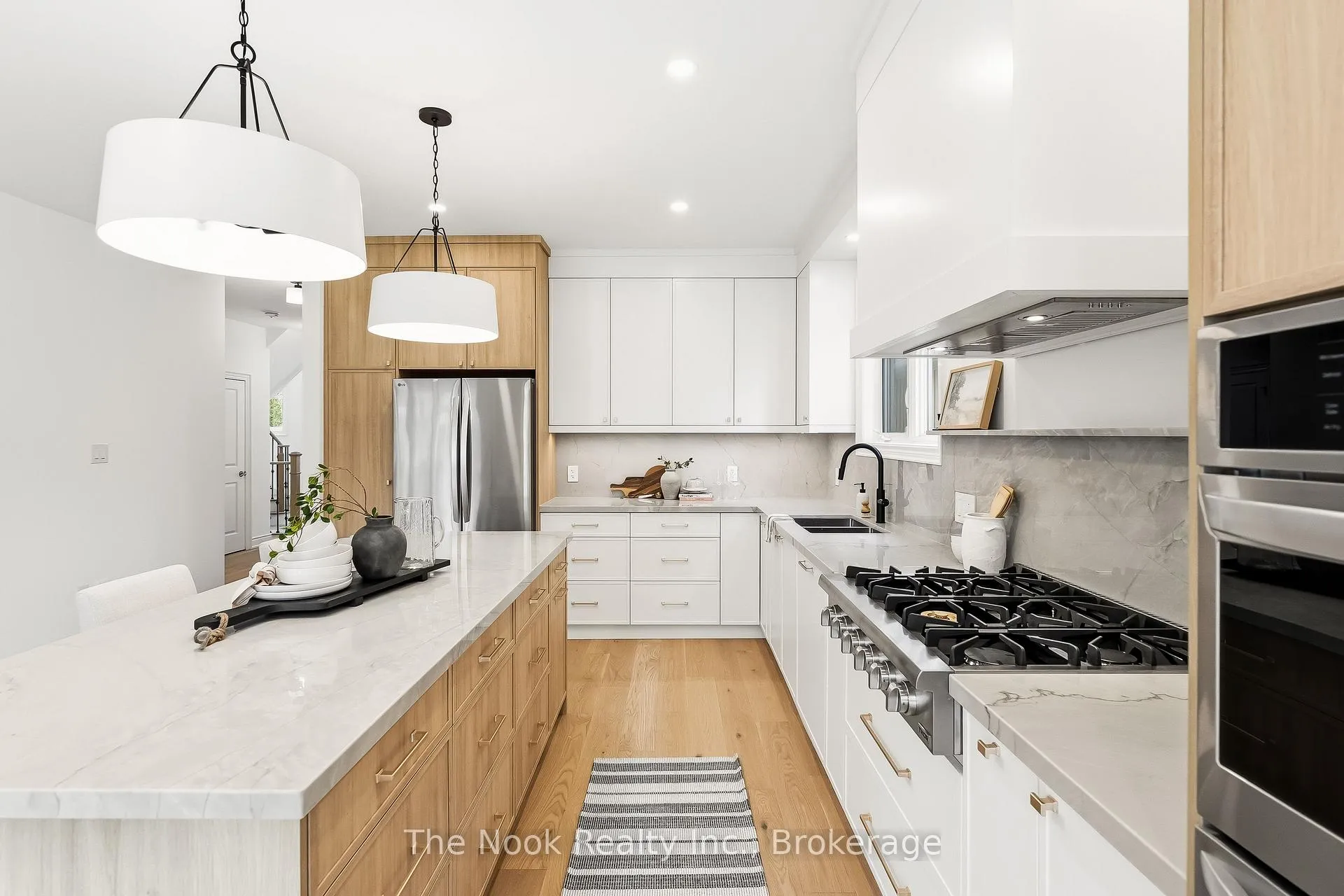 Photo 10 of 52 Nightingale Crescent, Whitby, Brooklin — HOMEH