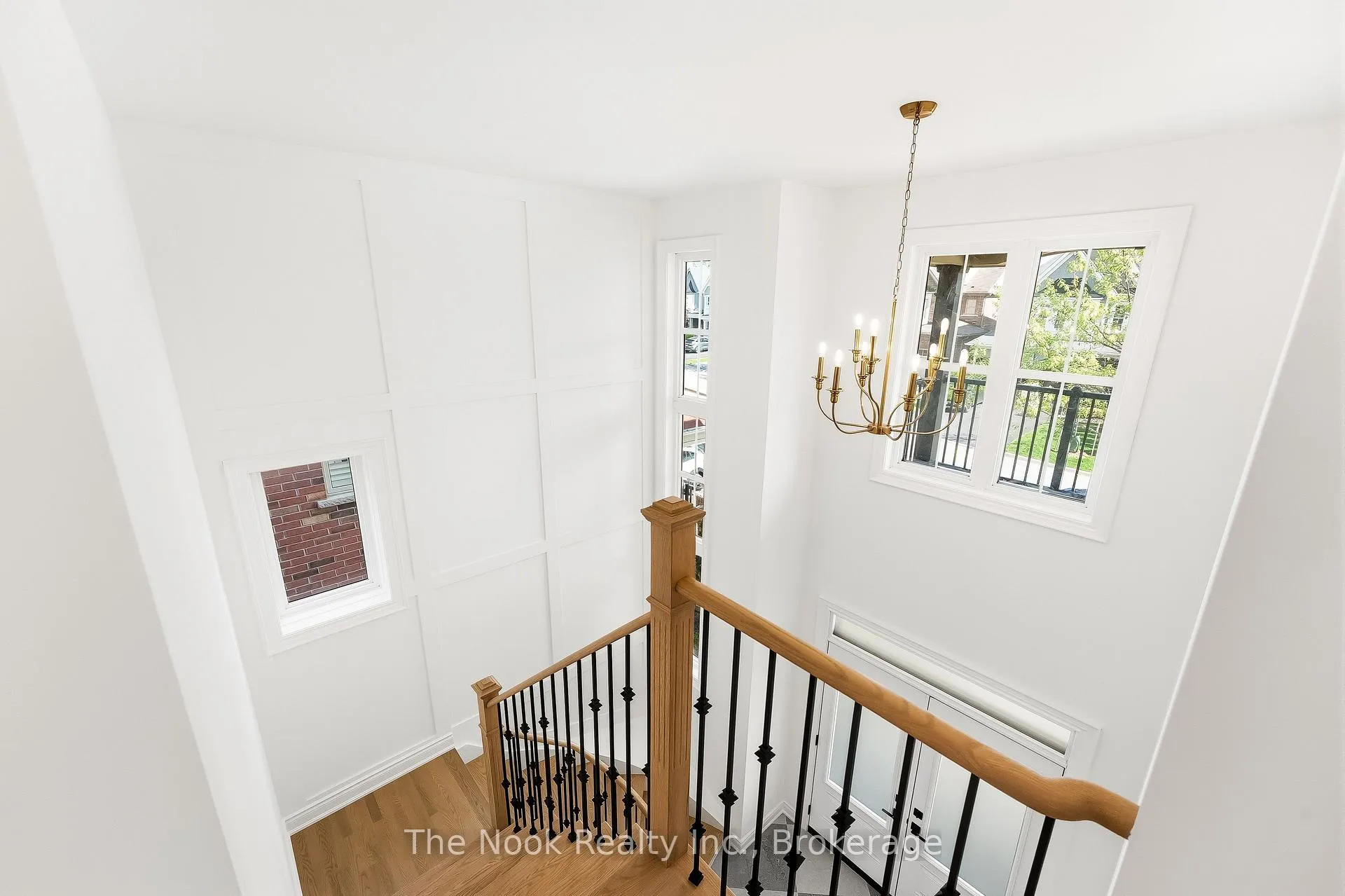 Photo 22 of 52 Nightingale Crescent, Whitby, Brooklin — HOMEH