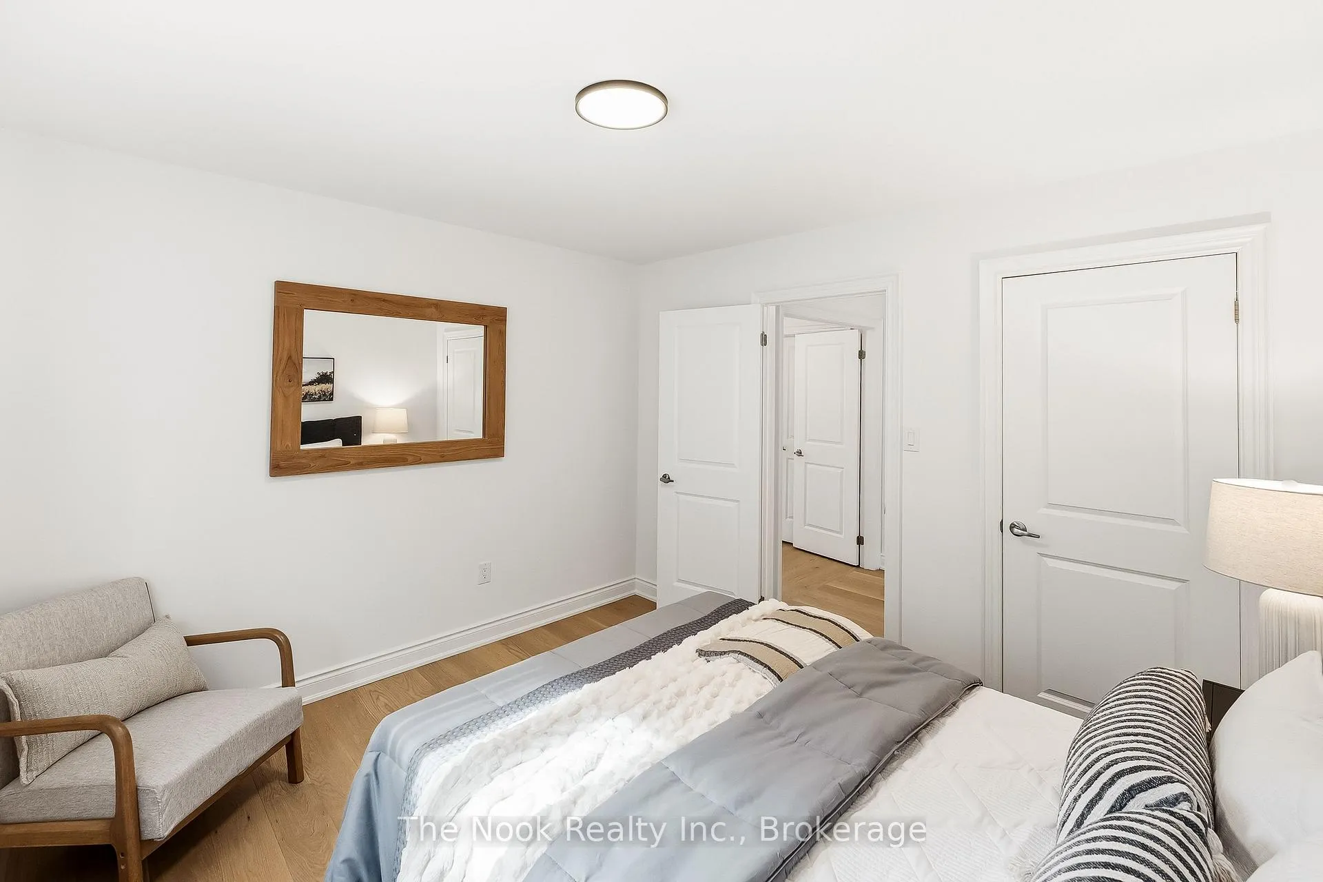 Photo 32 of 52 Nightingale Crescent, Whitby, Brooklin — HOMEH