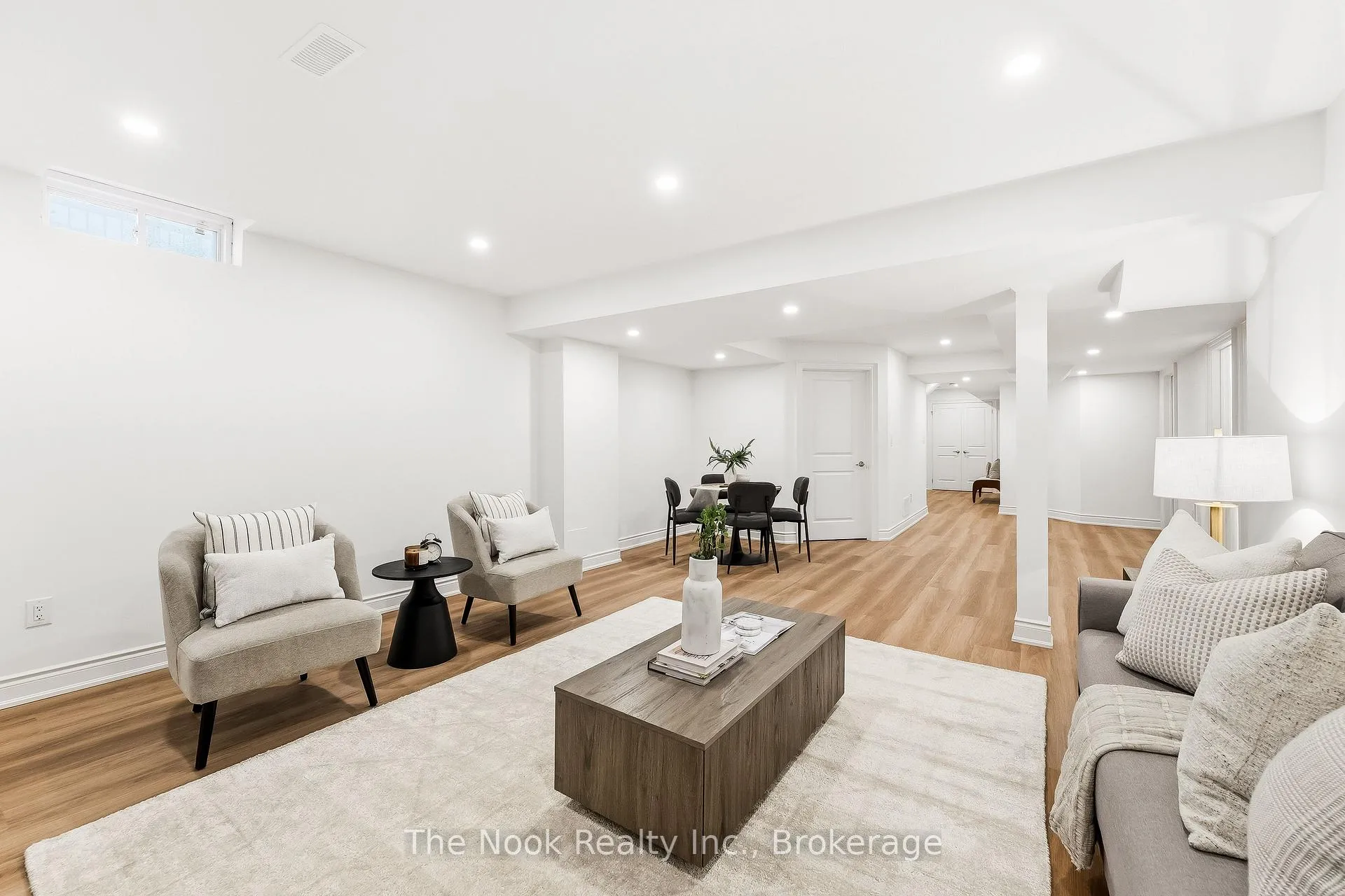 Photo 38 of 52 Nightingale Crescent, Whitby, Brooklin — HOMEH