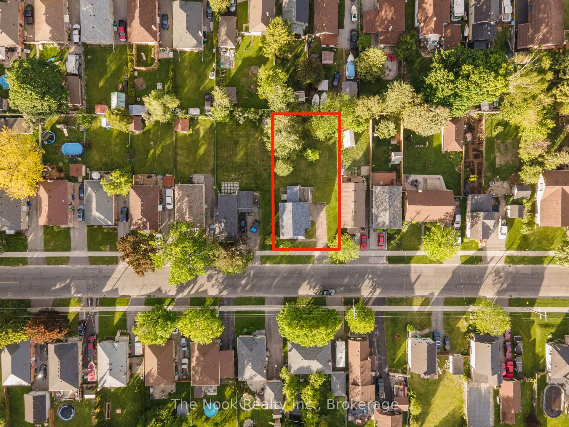 Photo 3 of 994 Western Avenue, Peterborough, Otonabee Ward 1 — HOMEH