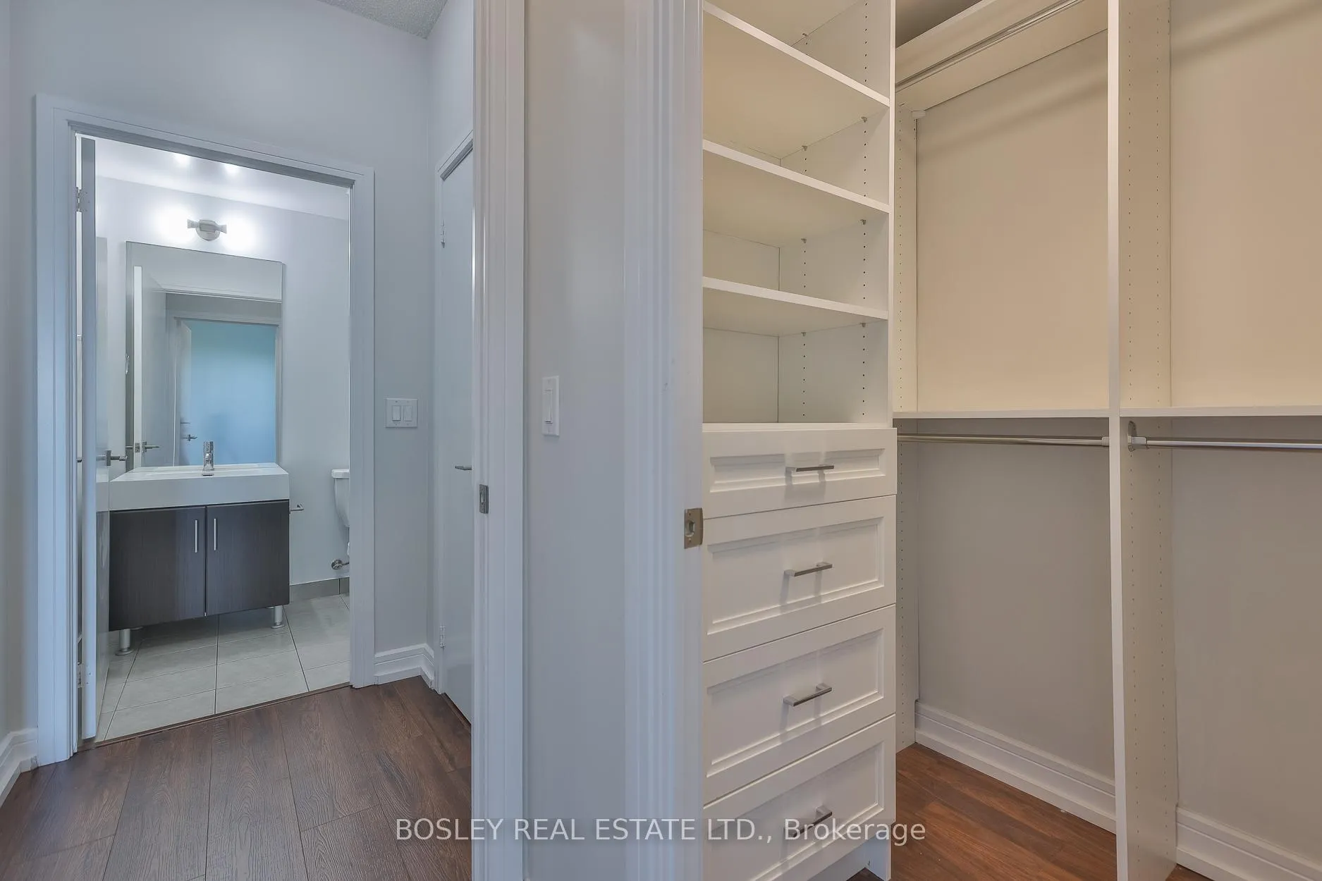 Photo 15 of Unit 1207, 35 Brian Peck Crescent, Toronto, Leaside — HOMEH