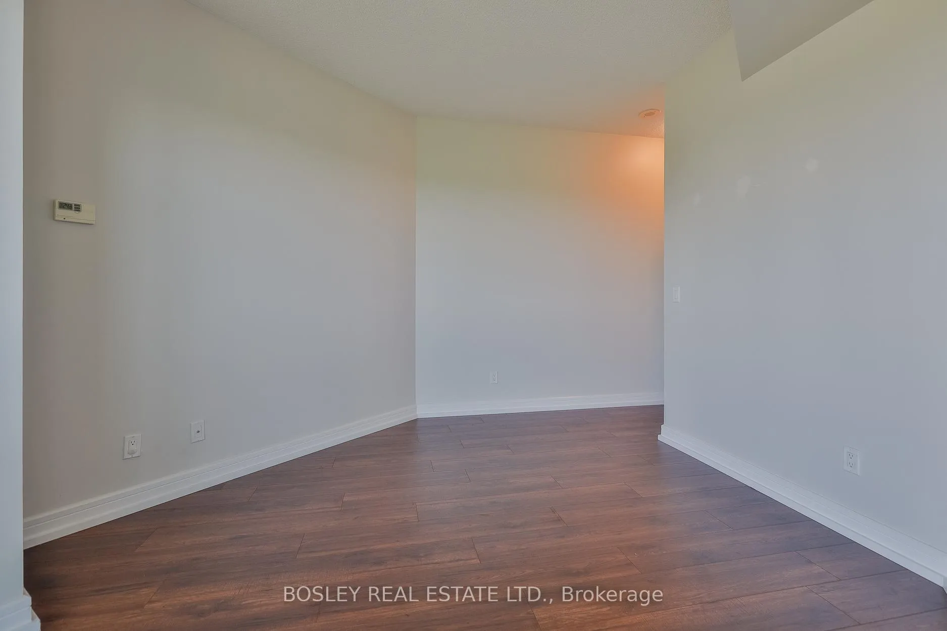Photo 17 of Unit 1207, 35 Brian Peck Crescent, Toronto, Leaside — HOMEH
