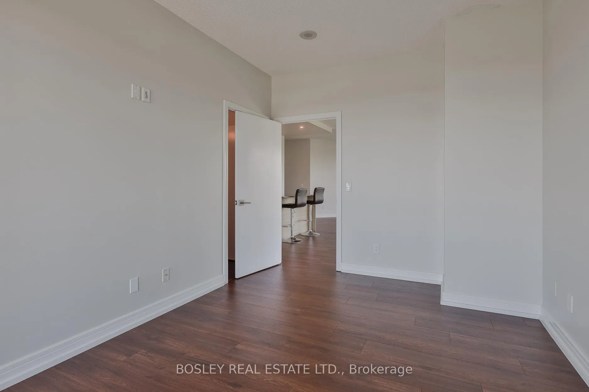 Photo 20 of Unit 1207, 35 Brian Peck Crescent, Toronto, Leaside — HOMEH