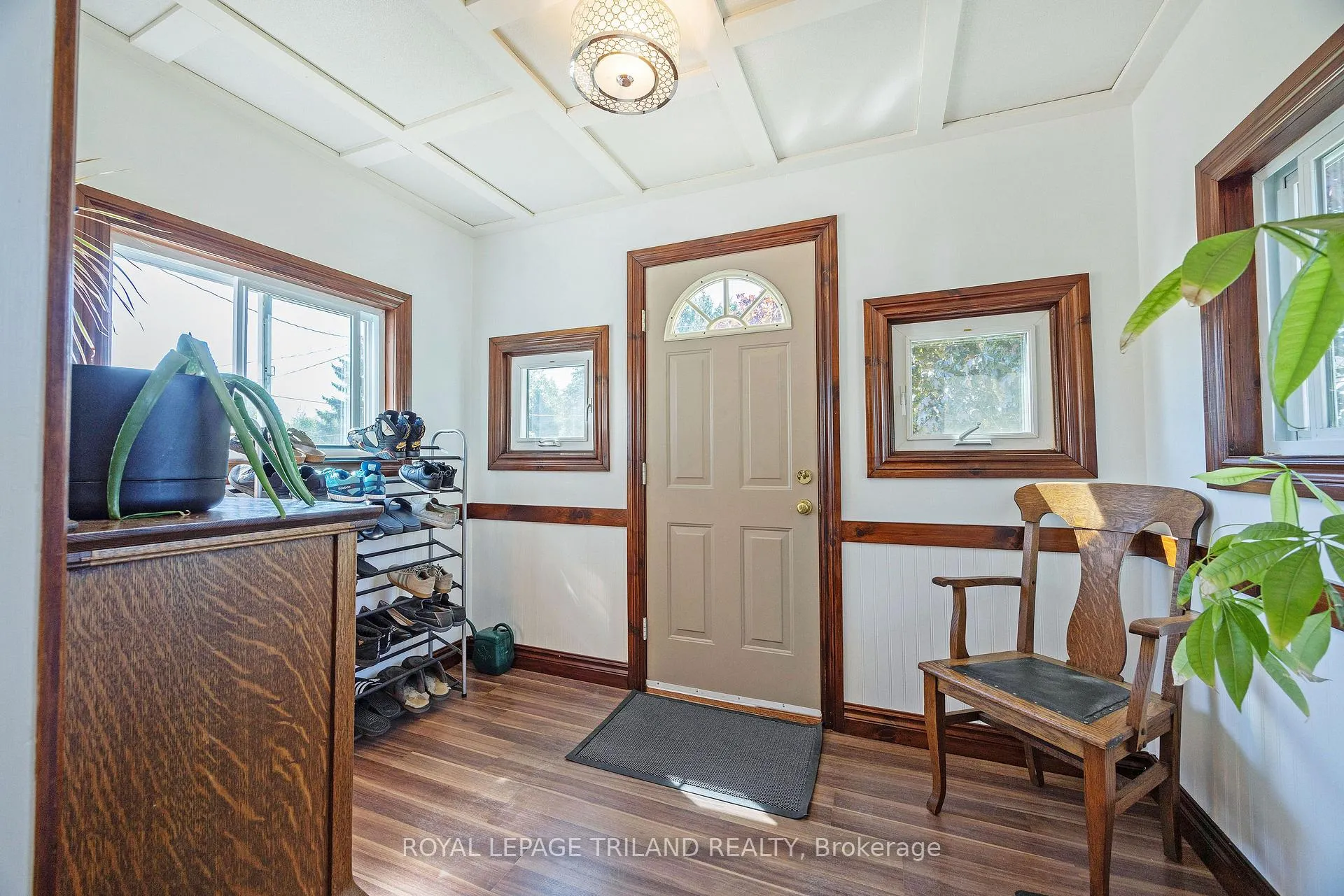 Photo 4 of 166 Minnie Street, Thames Centre, Rural Thames Centre — HOMEH