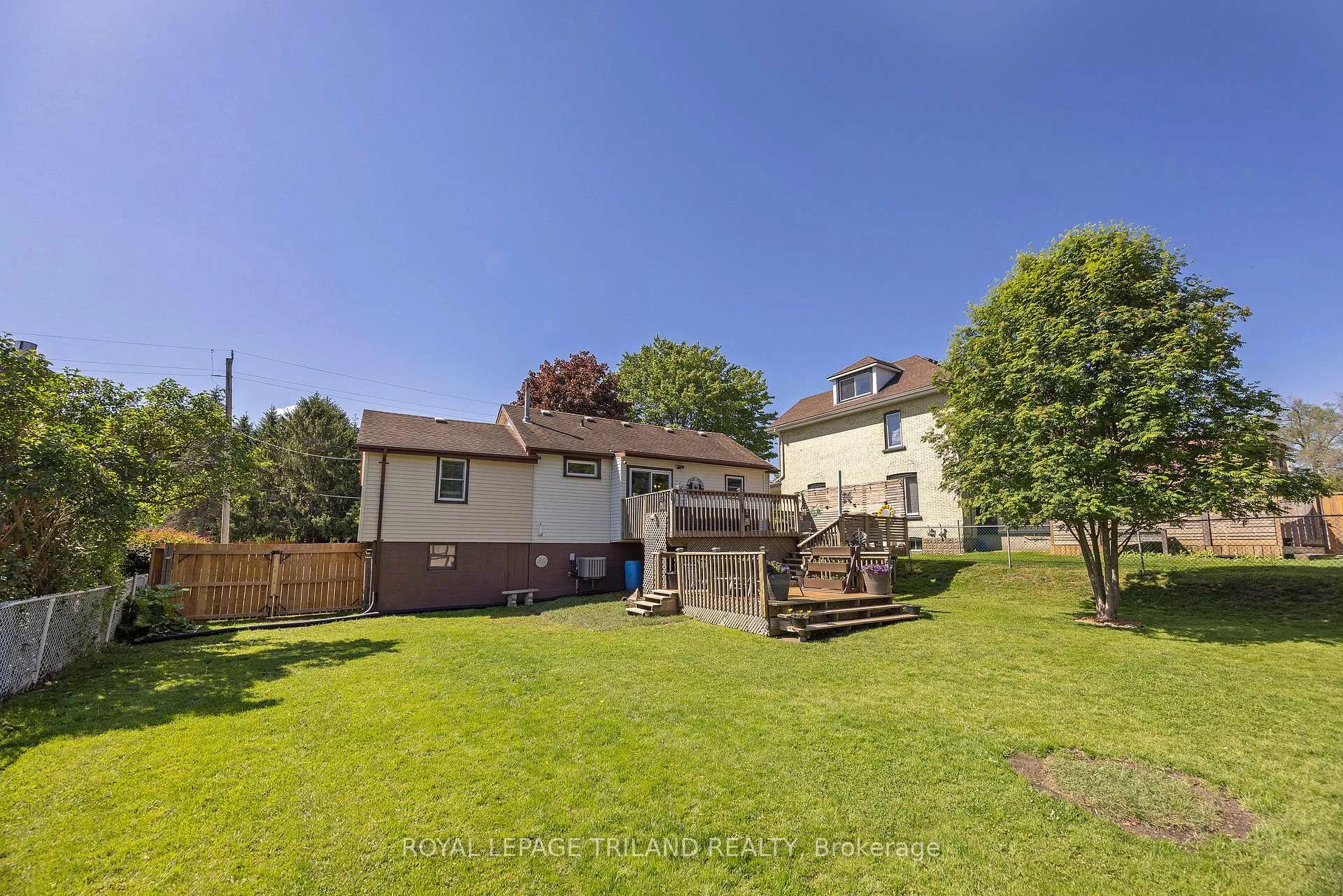 Photo 32 of 166 Minnie Street, Thames Centre, Rural Thames Centre — HOMEH