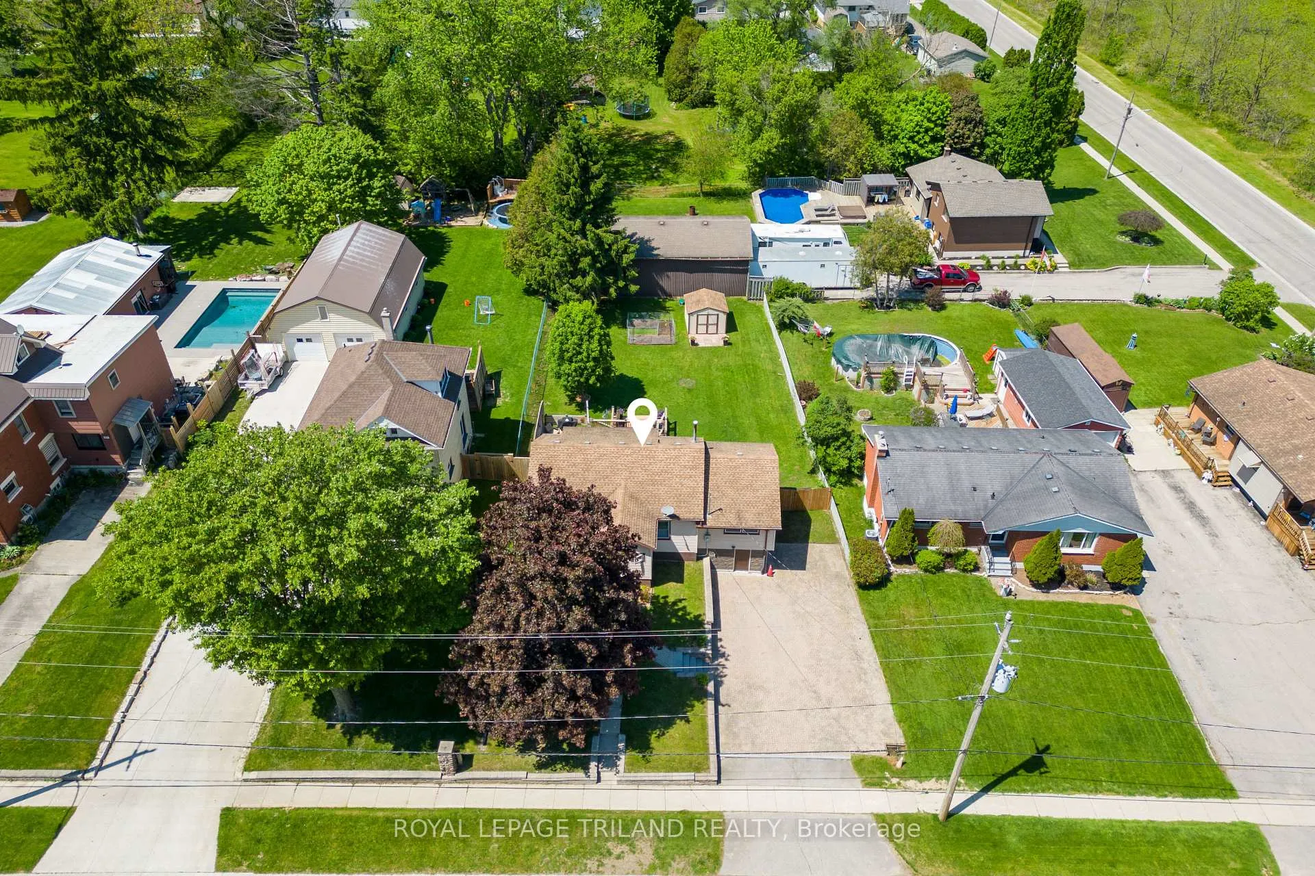 Photo 41 of 166 Minnie Street, Thames Centre, Rural Thames Centre — HOMEH