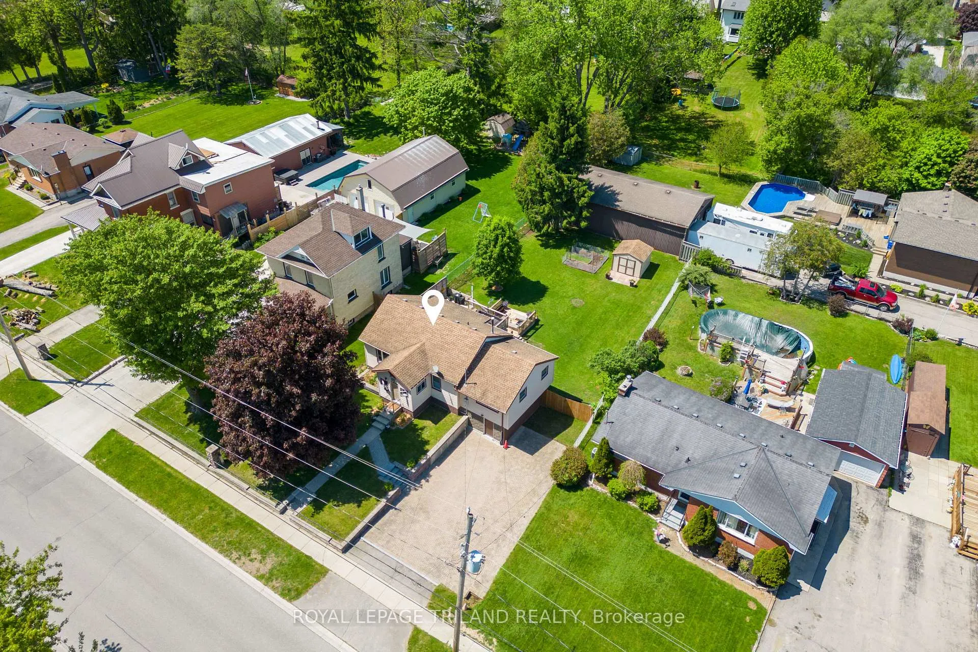 Photo 42 of 166 Minnie Street, Thames Centre, Rural Thames Centre — HOMEH