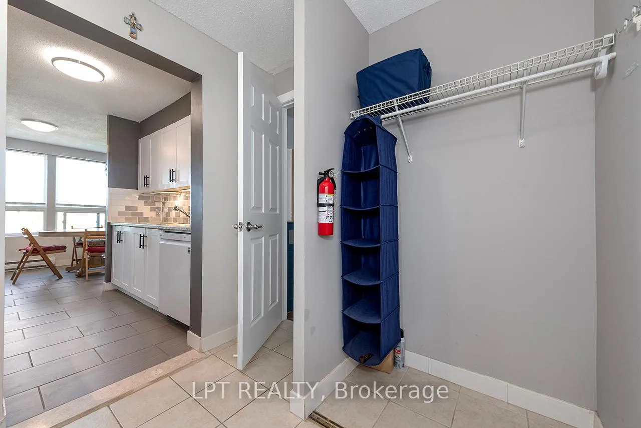 Photo 5 of Unit 302, 1445 Huron Street, London, East D — HOMEH