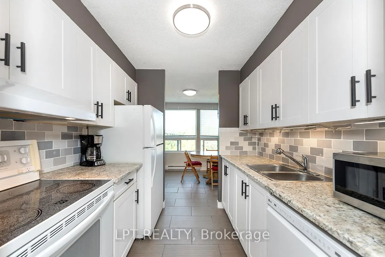 Photo 8 of Unit 302, 1445 Huron Street, London, East D — HOMEH