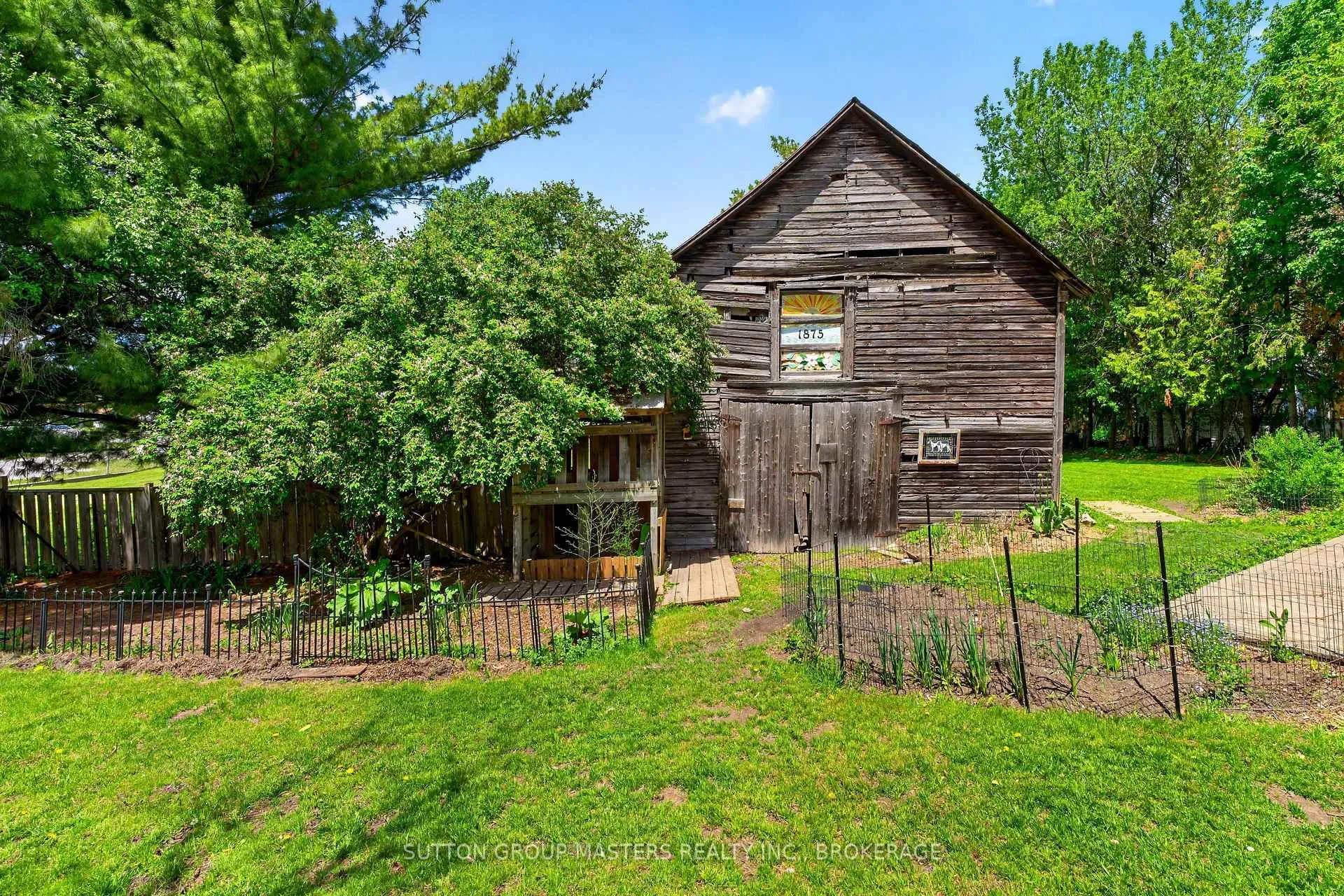Photo 7 of 674 Hillview Road, Kingston, South of Taylor-Kidd Blvd — HOMEH
